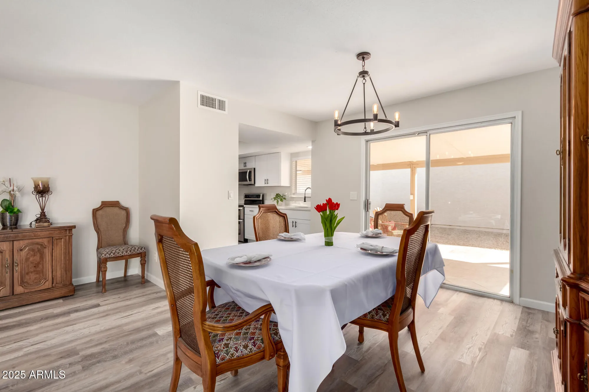 Property Slideshow image 10 of 38 | 26422 s new town dr, Sun Lakes, AZ, 85248