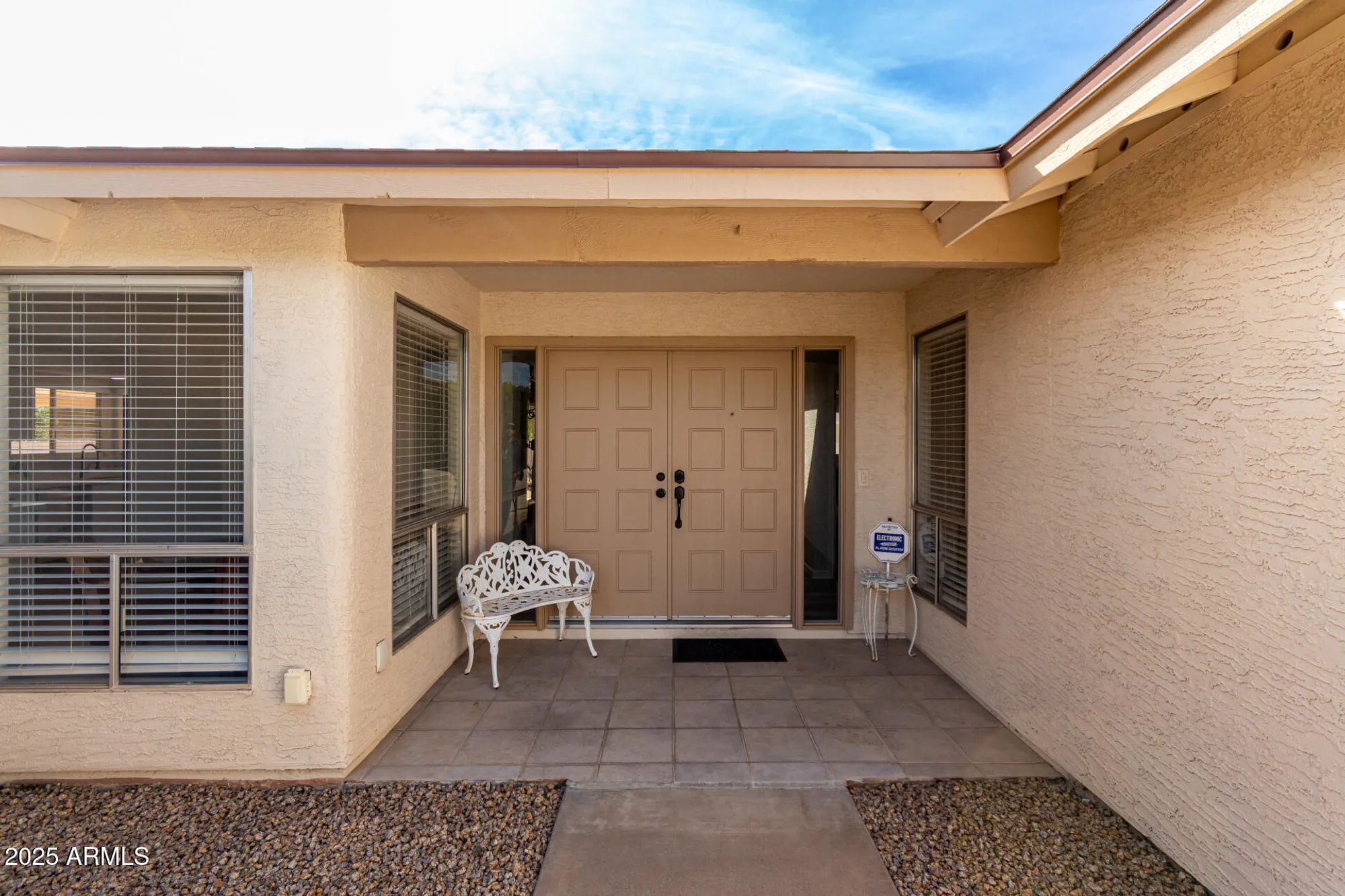 Property Slideshow image 4 of 38 | 26422 s new town dr, Sun Lakes, AZ, 85248