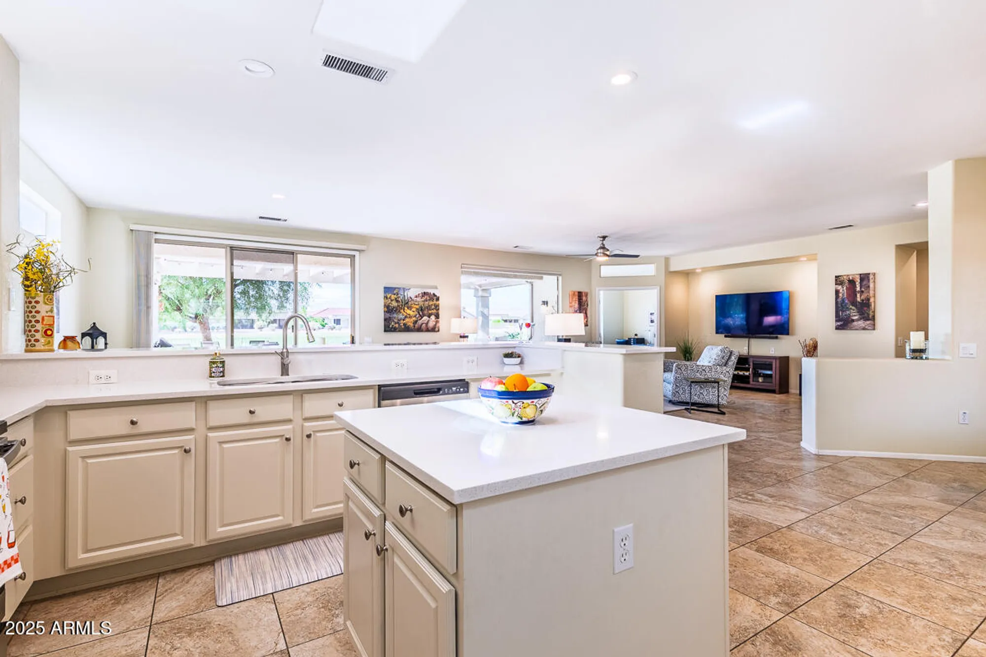 Property Slideshow image 12 of 37 | 17496 n escalante ln, Surprise, AZ, 85374