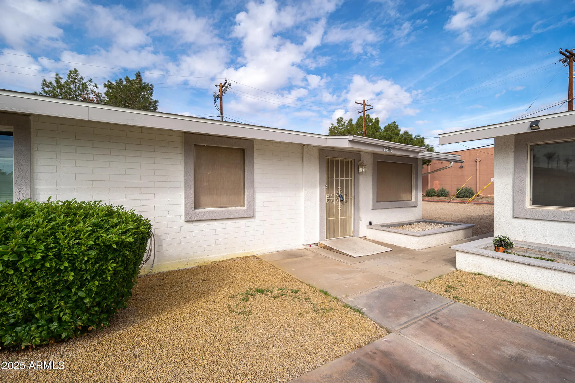 Property Slideshow image 1 of 28 | 10620 w oakmont dr, Sun City, AZ, 85351