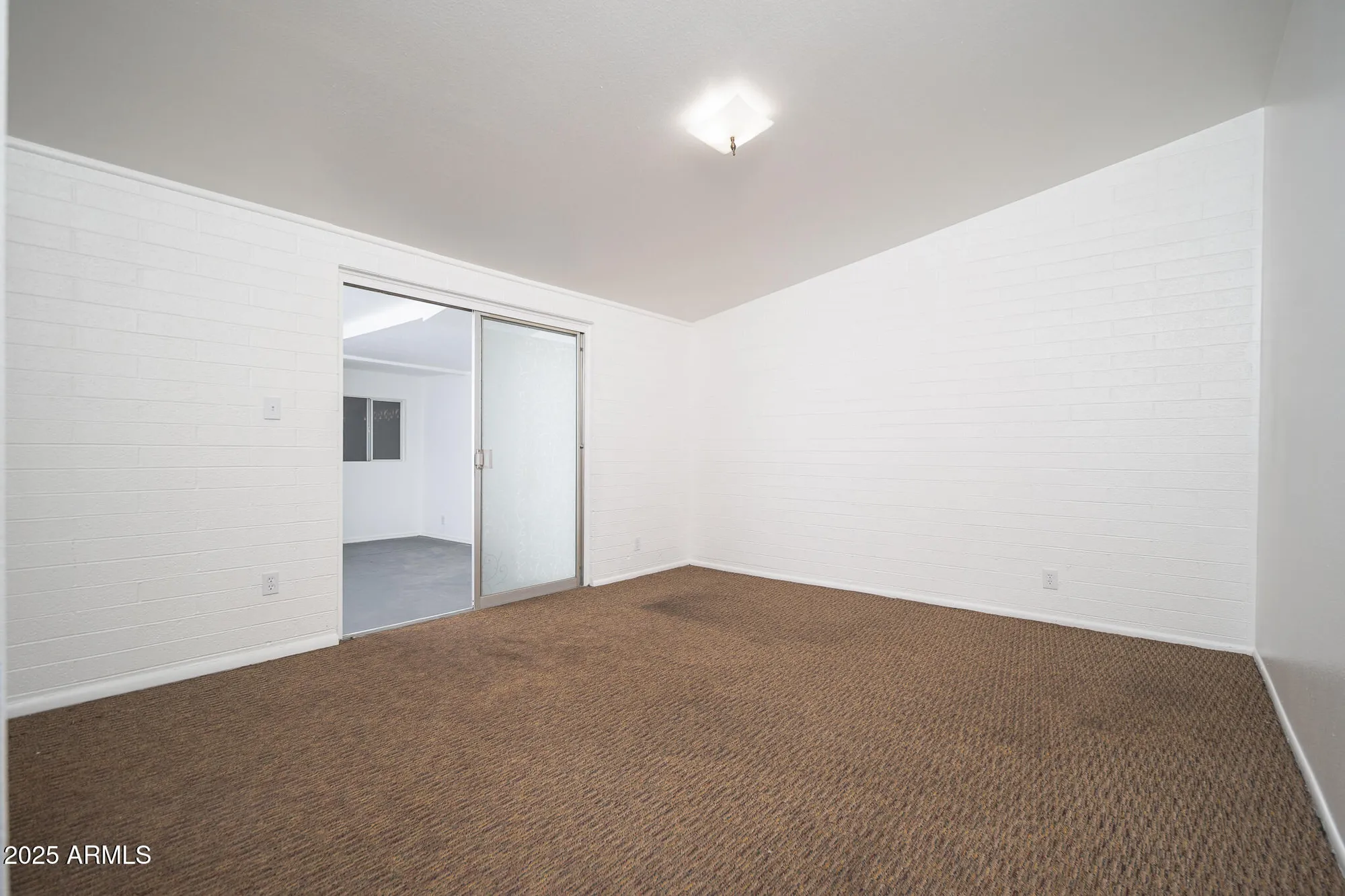 Property Slideshow image 9 of 28 | 10620 w oakmont dr, Sun City, AZ, 85351