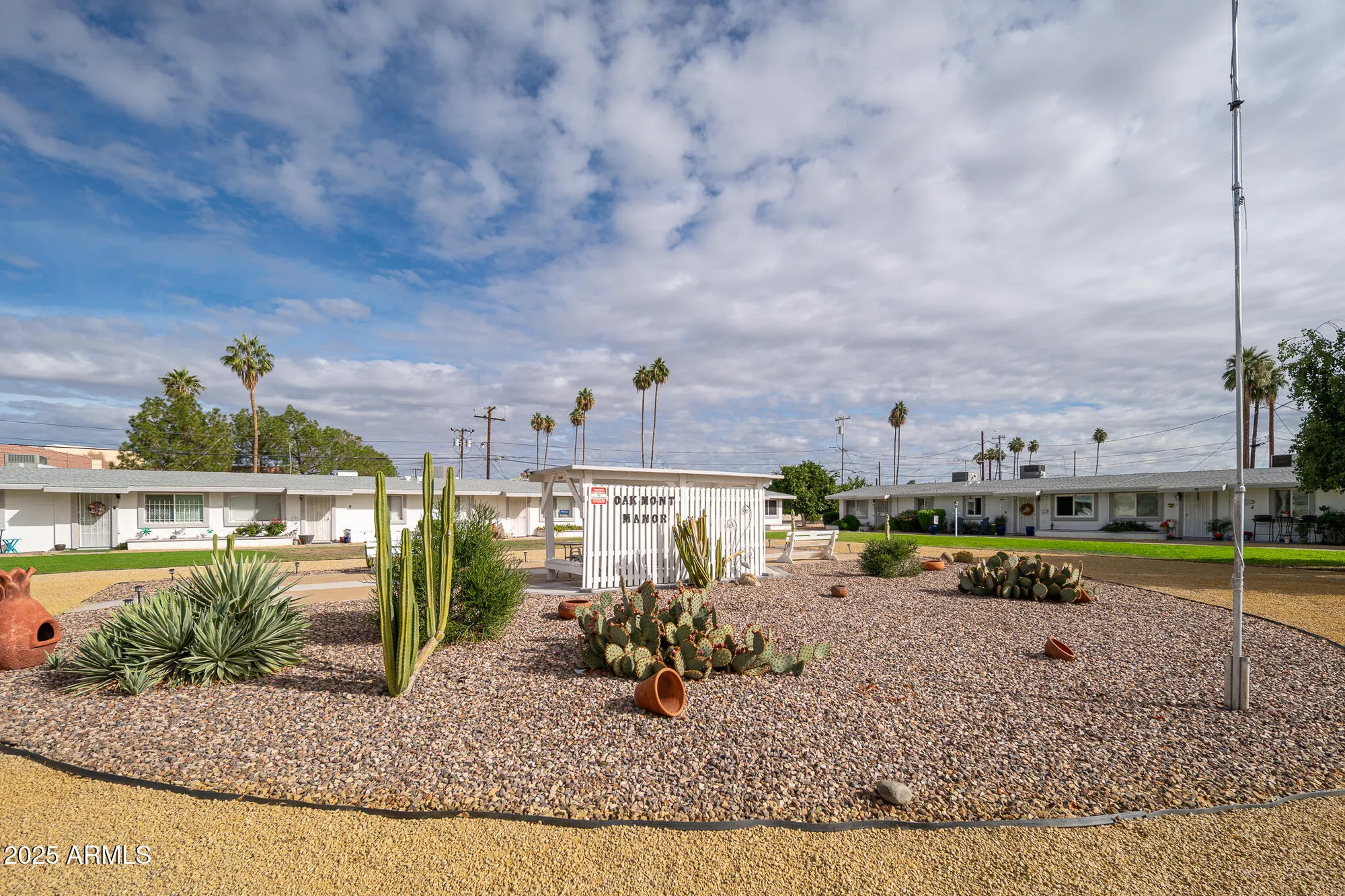 Property Slideshow image 19 of 28 | 10620 w oakmont dr, Sun City, AZ, 85351