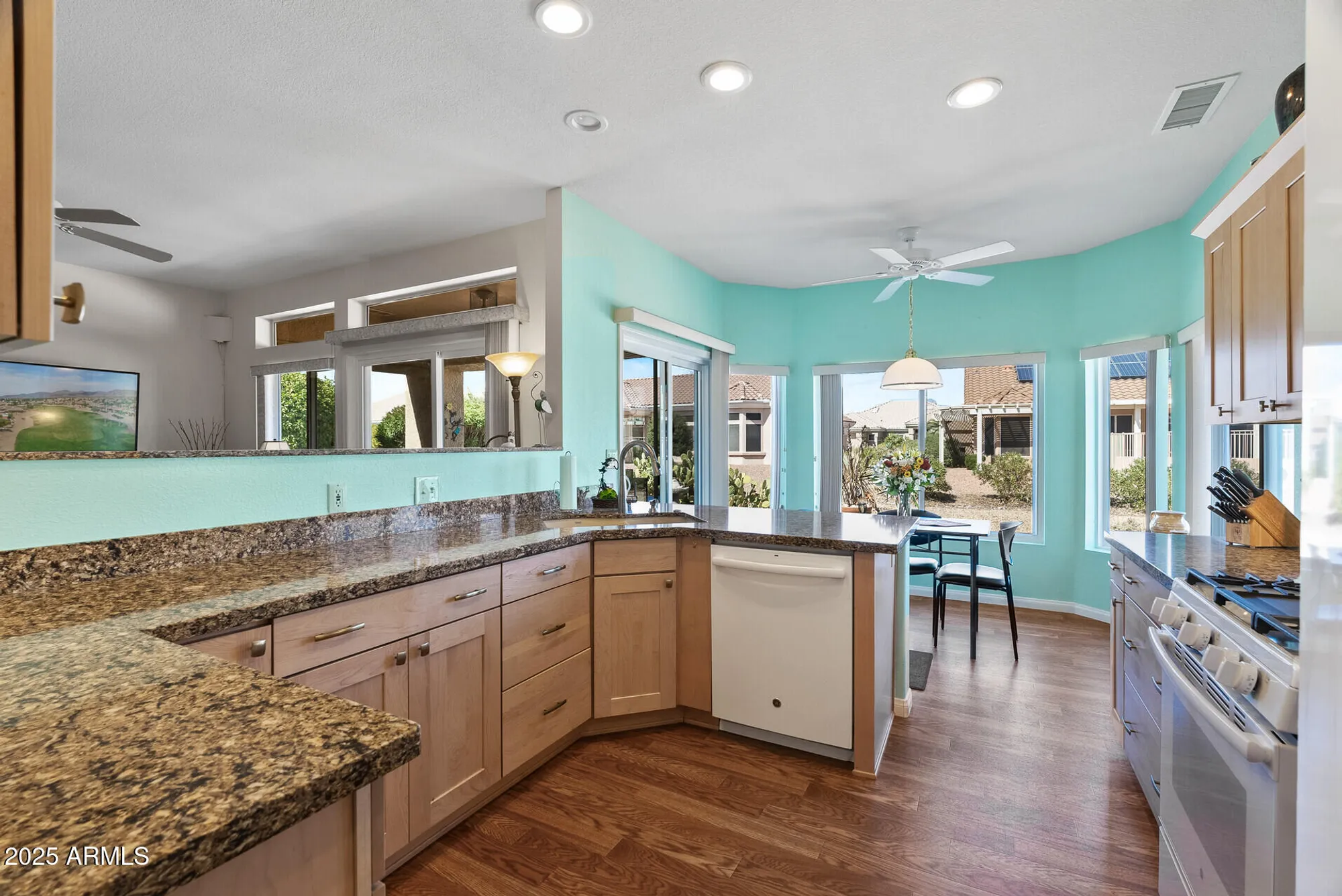 Property Slideshow image 14 of 51 | 15312 w heritage dr, Sun City West, AZ, 85375