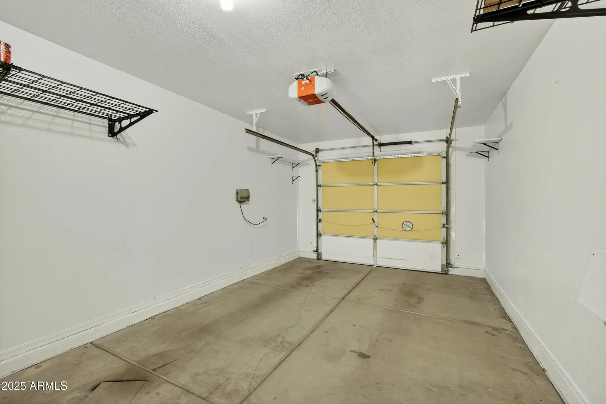 Property Slideshow image 22 of 38 | 6831 s oakmont dr, Chandler, AZ, 85249