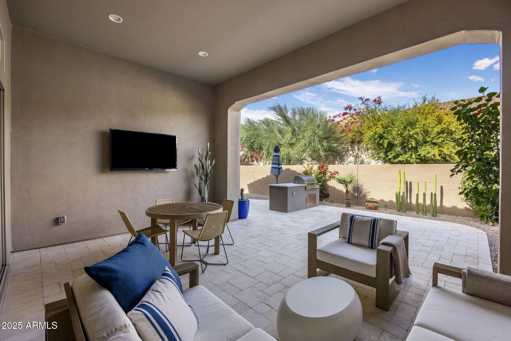 Property Slideshow image 10 of 36 | 7246 e camino salida del sol, Scottsdale, AZ, 85266