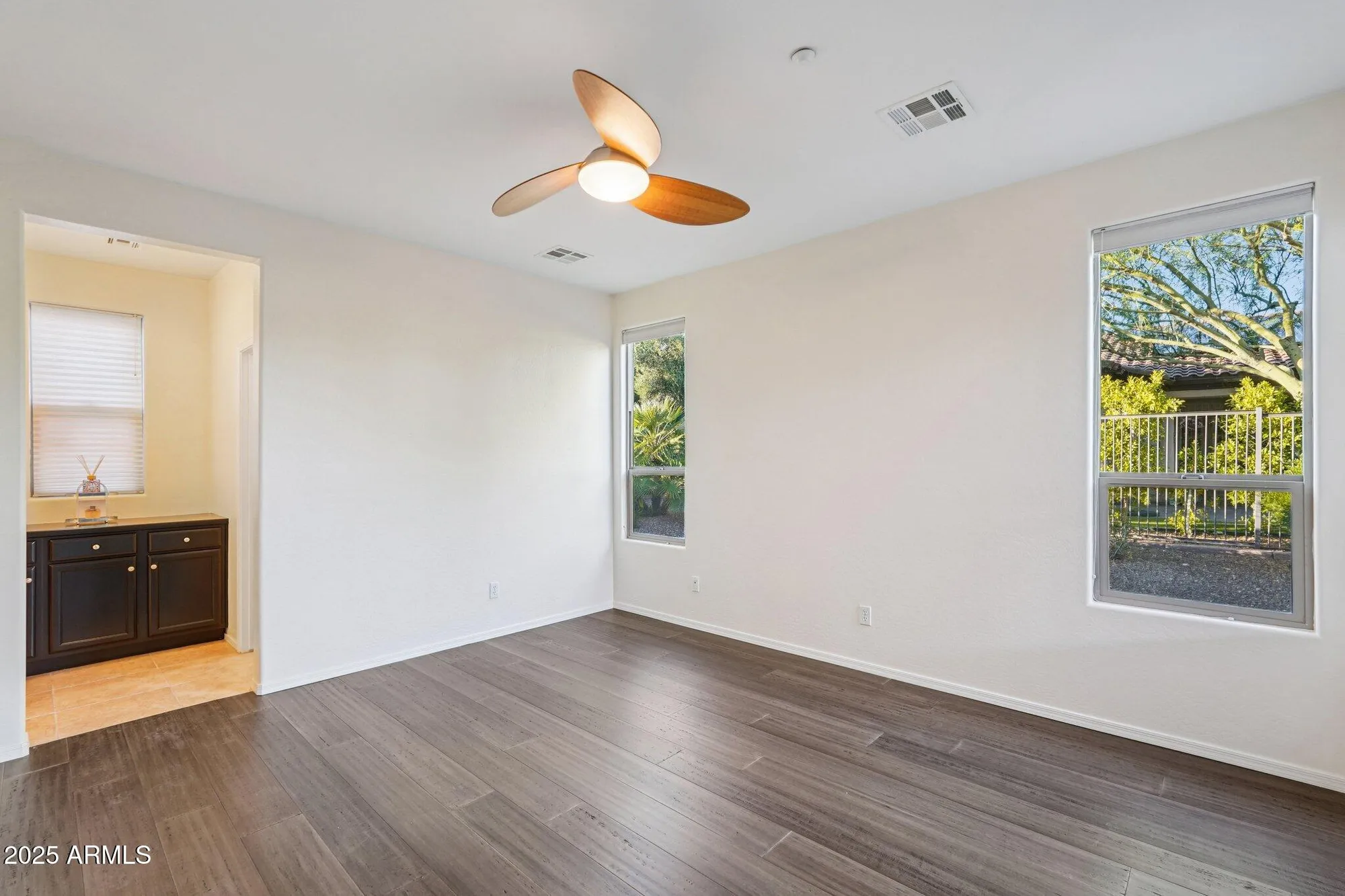 Property Slideshow image 26 of 58 | 12600 w rosewood ln, Peoria, AZ, 85383