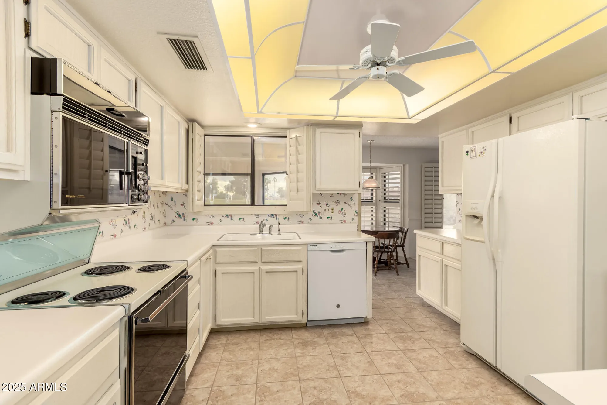 Property Slideshow image 14 of 54 | 13443 w gable hill dr, Sun City West, AZ, 85375