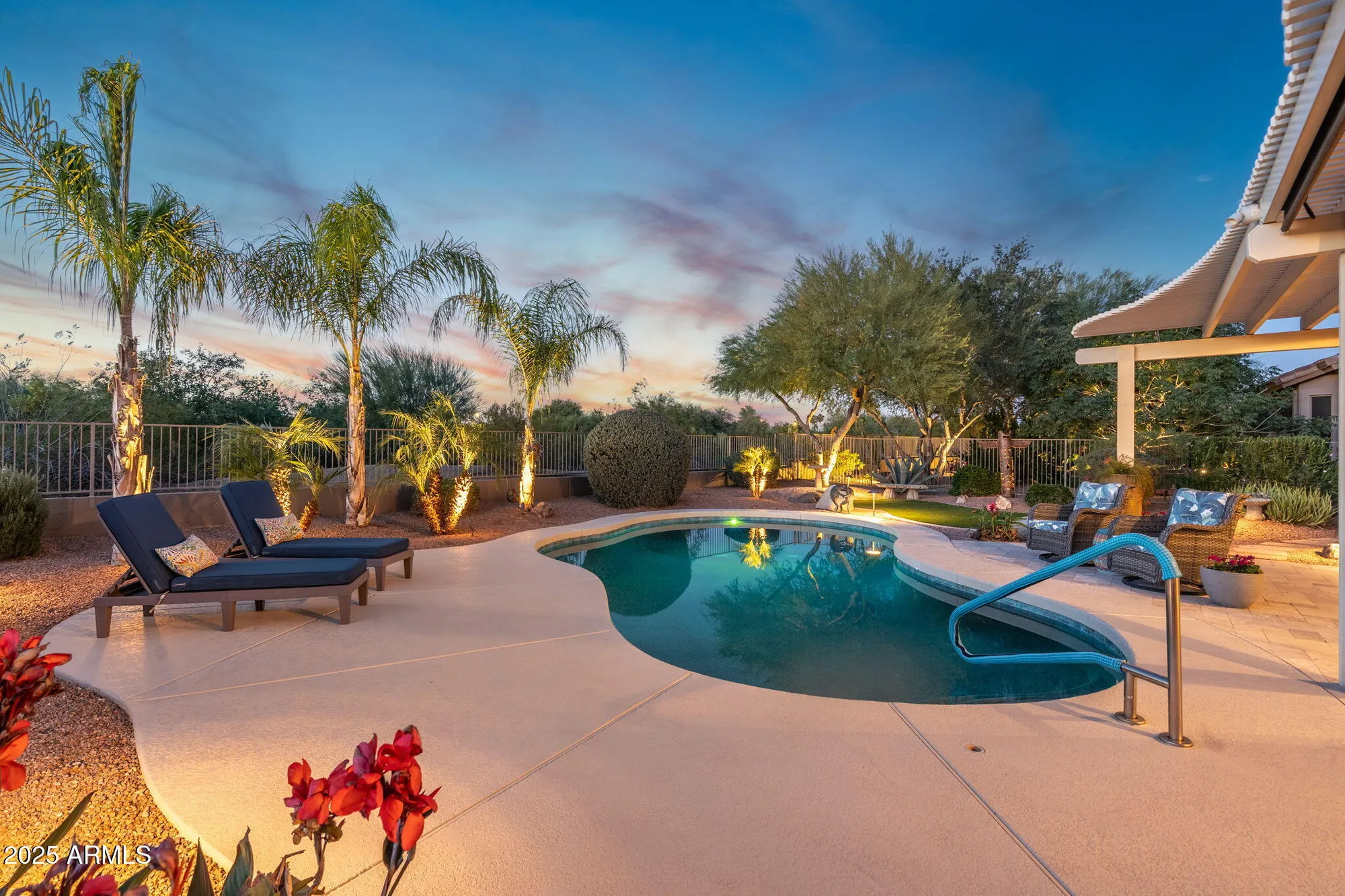 Property Slideshow image 32 of 48 | 4490 e apricot ln, Gilbert, AZ, 85298