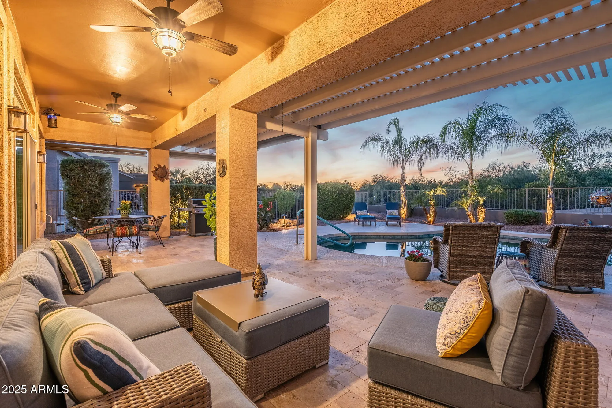 Property Slideshow image 33 of 48 | 4490 e apricot ln, Gilbert, AZ, 85298