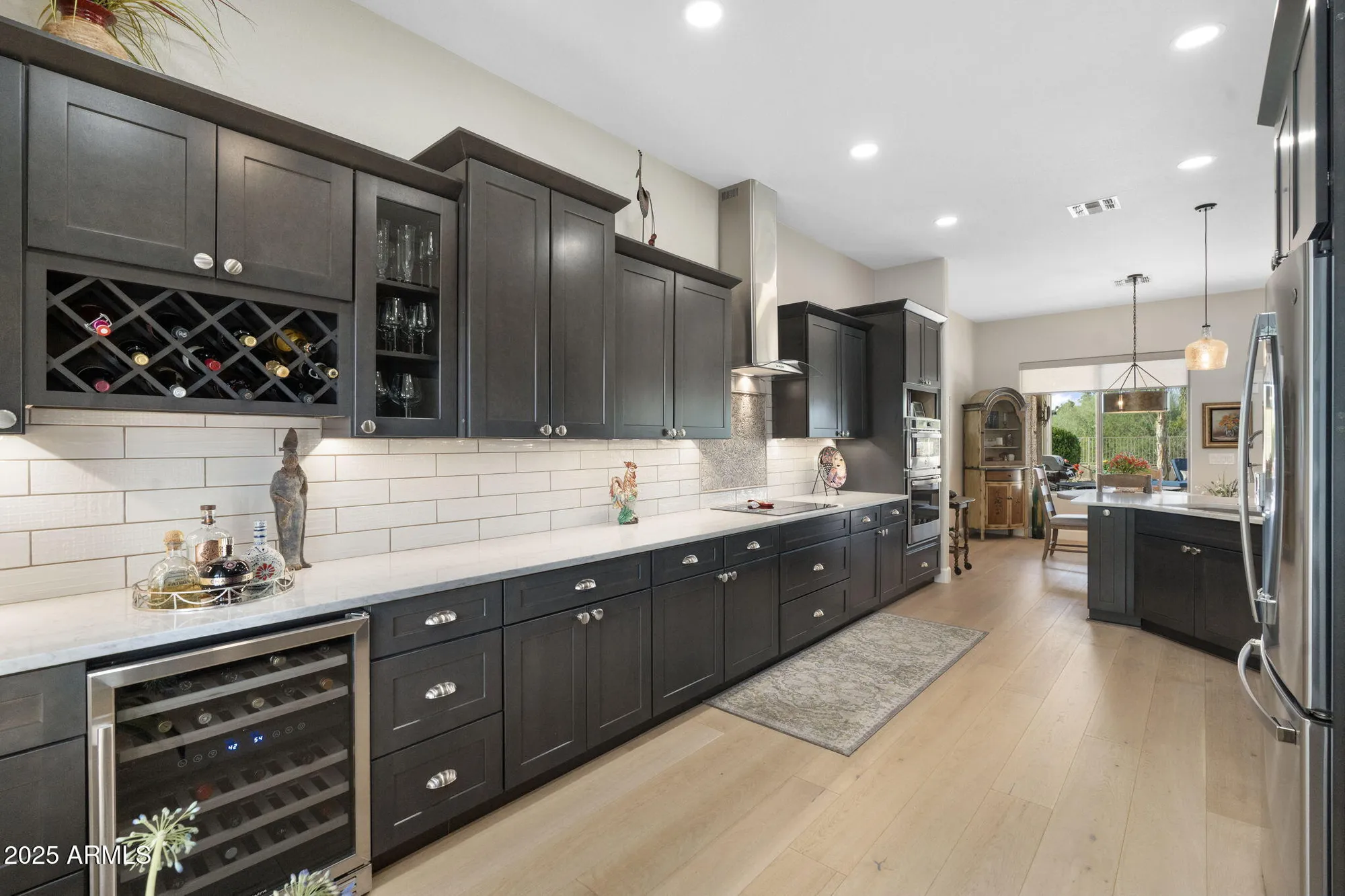 Property Slideshow image 12 of 48 | 4490 e apricot ln, Gilbert, AZ, 85298