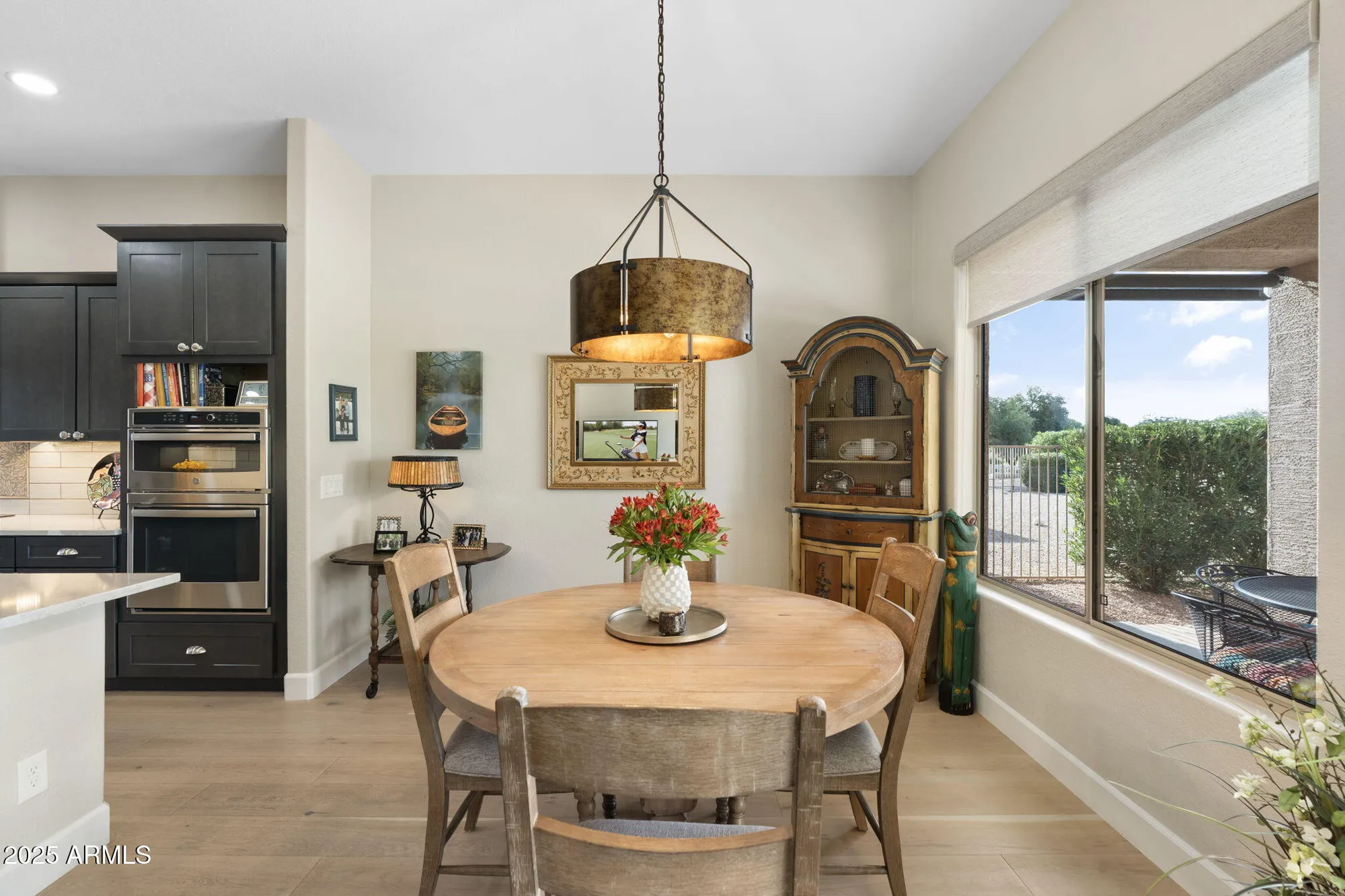 Property Slideshow image 9 of 48 | 4490 e apricot ln, Gilbert, AZ, 85298