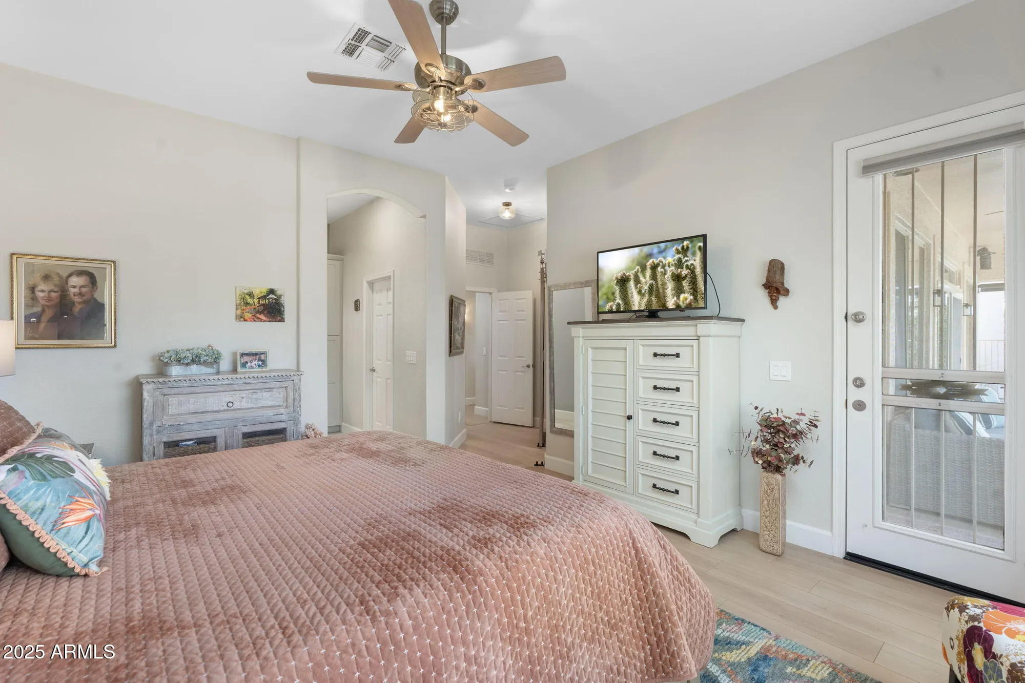 Property Slideshow image 16 of 48 | 4490 e apricot ln, Gilbert, AZ, 85298