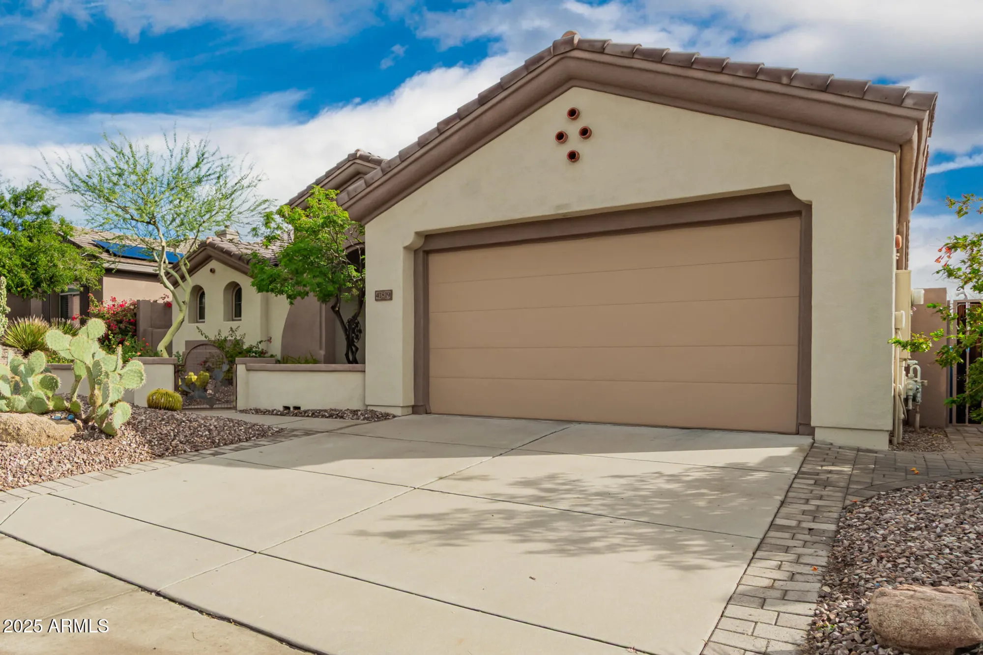 Property Slideshow image 7 of 78 | 41819 n iron horse ct, Anthem, AZ, 85086