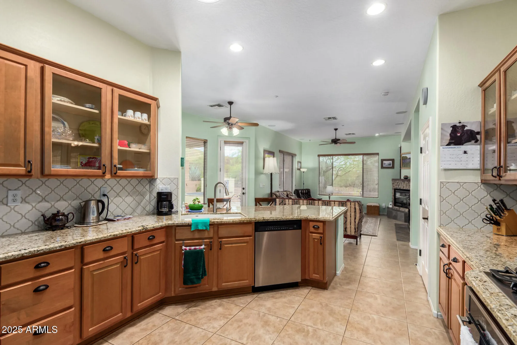 Property Slideshow image 17 of 78 | 41819 n iron horse ct, Anthem, AZ, 85086