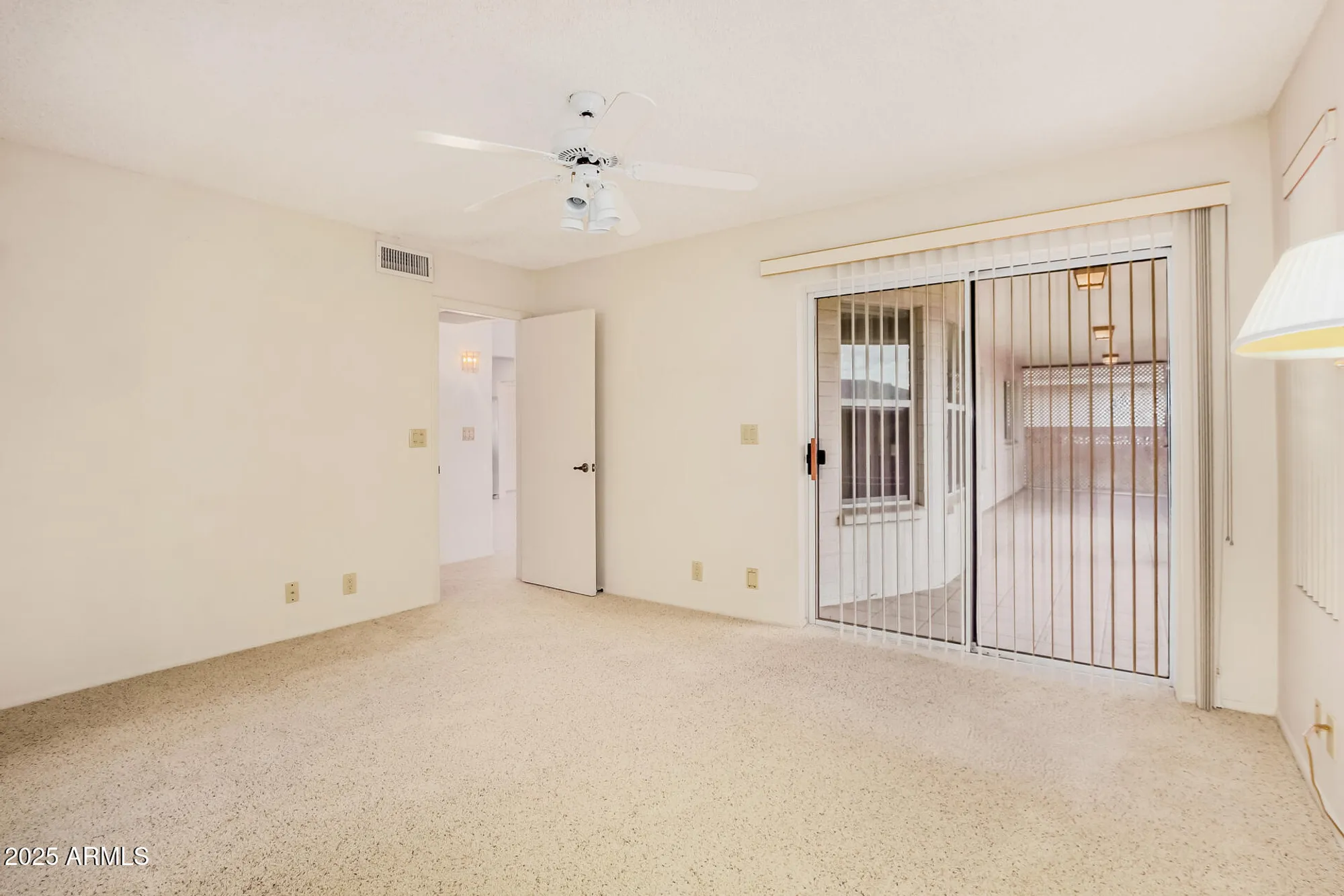 Property Slideshow image 13 of 30 | 7927 e natal ave, Mesa, AZ, 85209