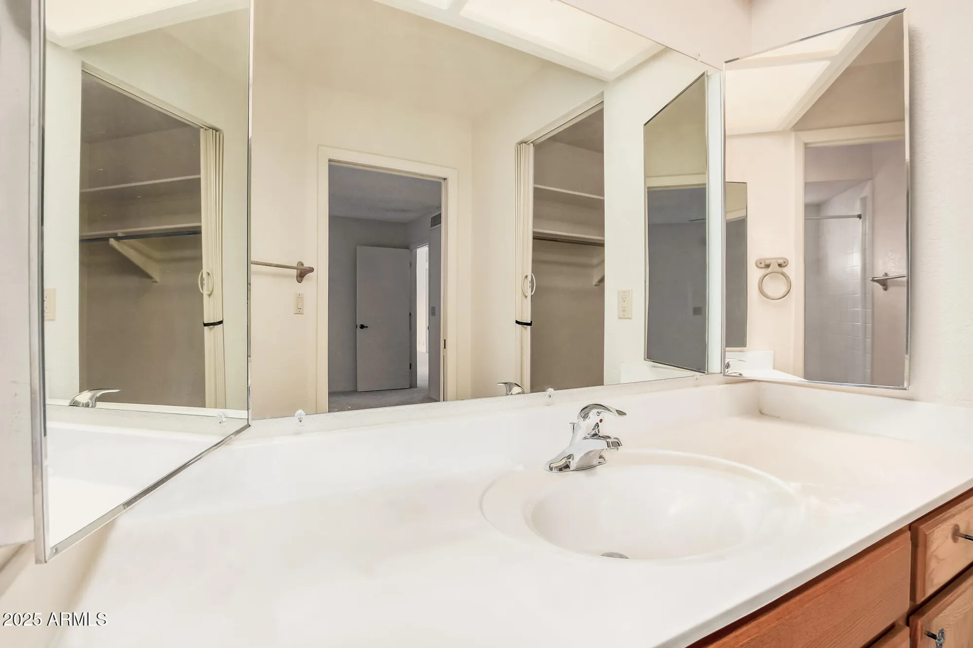 Property Slideshow image 14 of 30 | 7927 e natal ave, Mesa, AZ, 85209