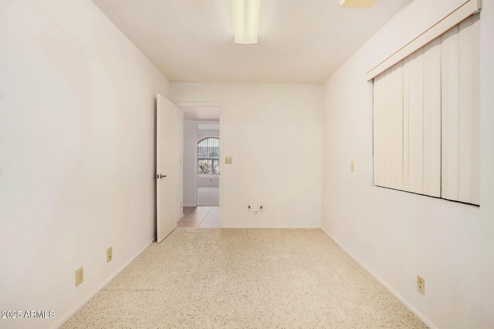 Property Slideshow image 21 of 30 | 7927 e natal ave, Mesa, AZ, 85209