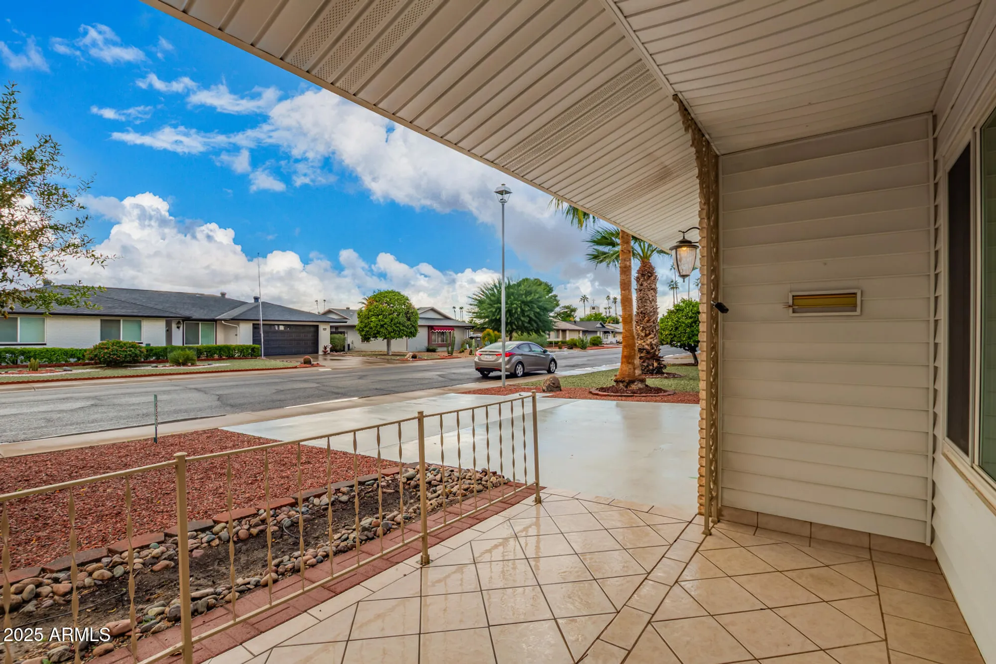 Property Slideshow image 4 of 35 | 10528 w oak ridge dr, Sun City, AZ, 85351