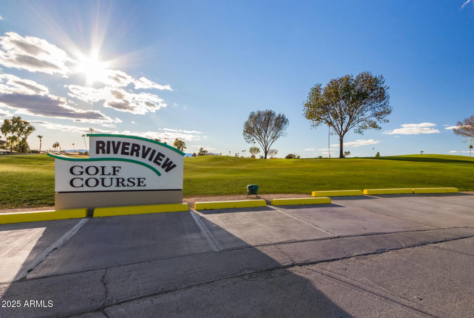 Property Slideshow image 34 of 35 | 10528 w oak ridge dr, Sun City, AZ, 85351