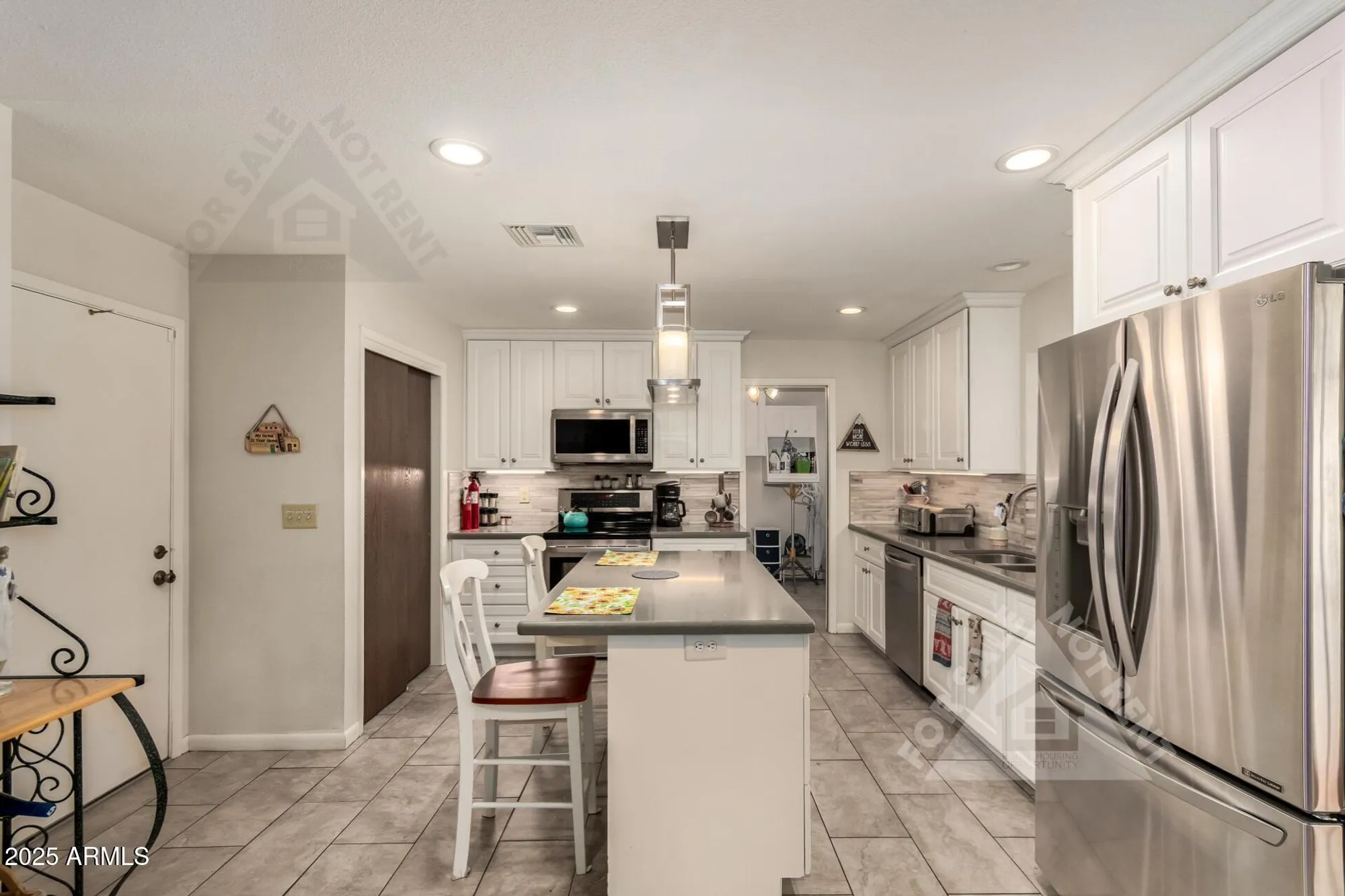 Property Slideshow image 3 of 52 | 4734 e florian cir, Mesa, AZ, 85206