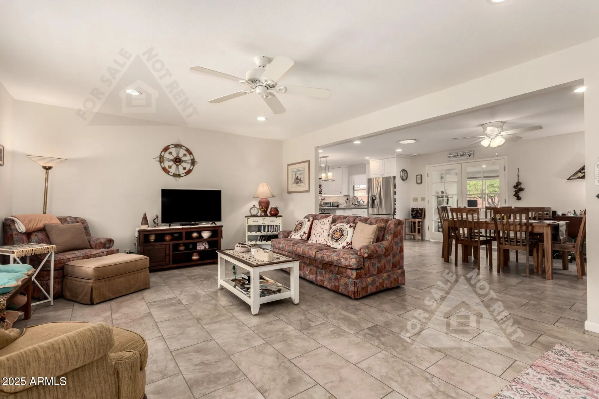 Property Slideshow image 10 of 52 | 4734 e florian cir, Mesa, AZ, 85206