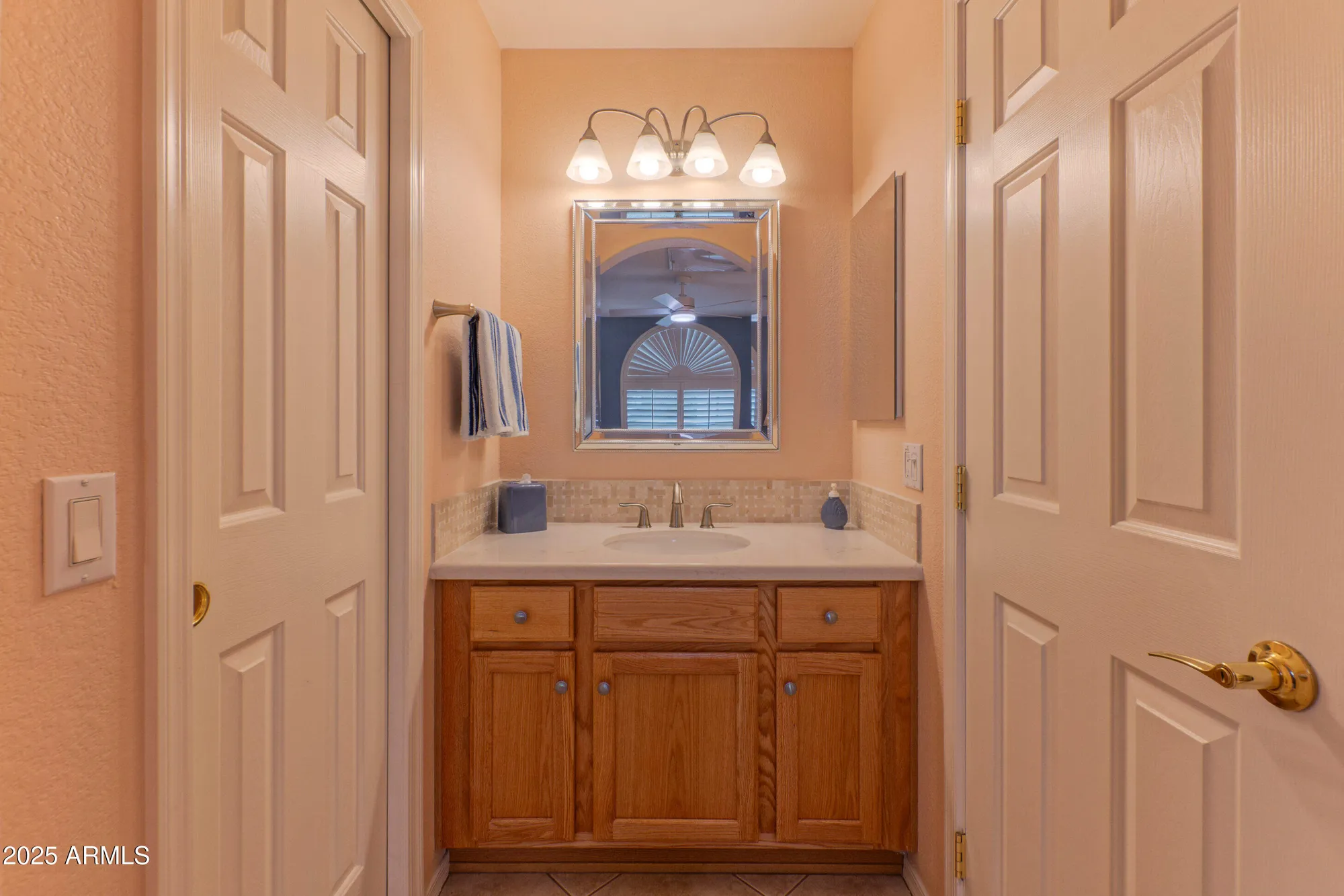 Property Slideshow image 24 of 33 | 15743 w edgemont ave, Goodyear, AZ, 85395