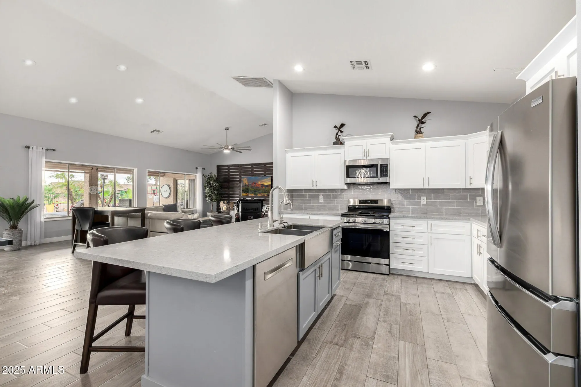 Property Slideshow image 11 of 124 | 9425 e sunridge dr, Sun Lakes, AZ, 85248