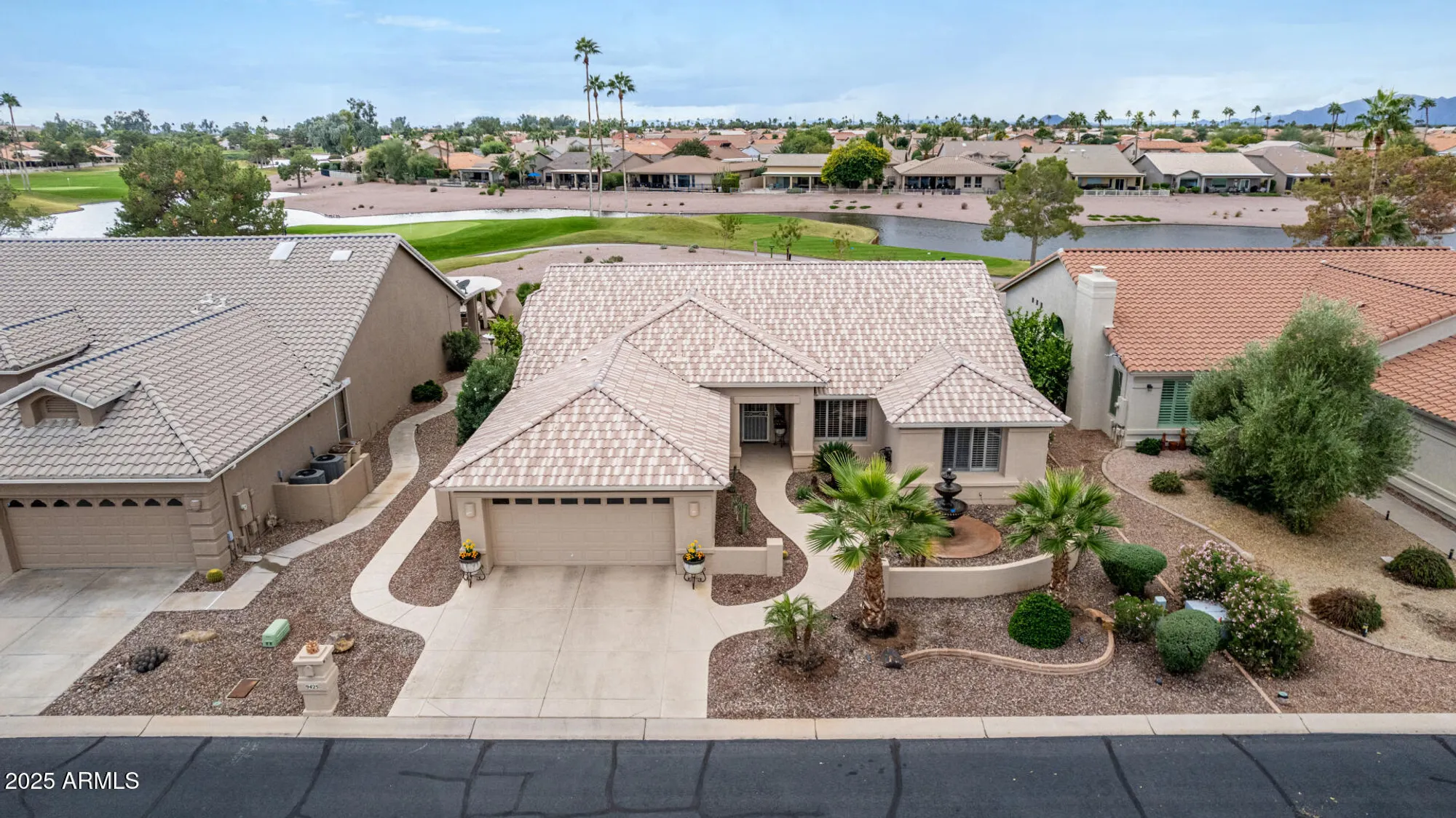 Property Slideshow image 28 of 124 | 9425 e sunridge dr, Sun Lakes, AZ, 85248