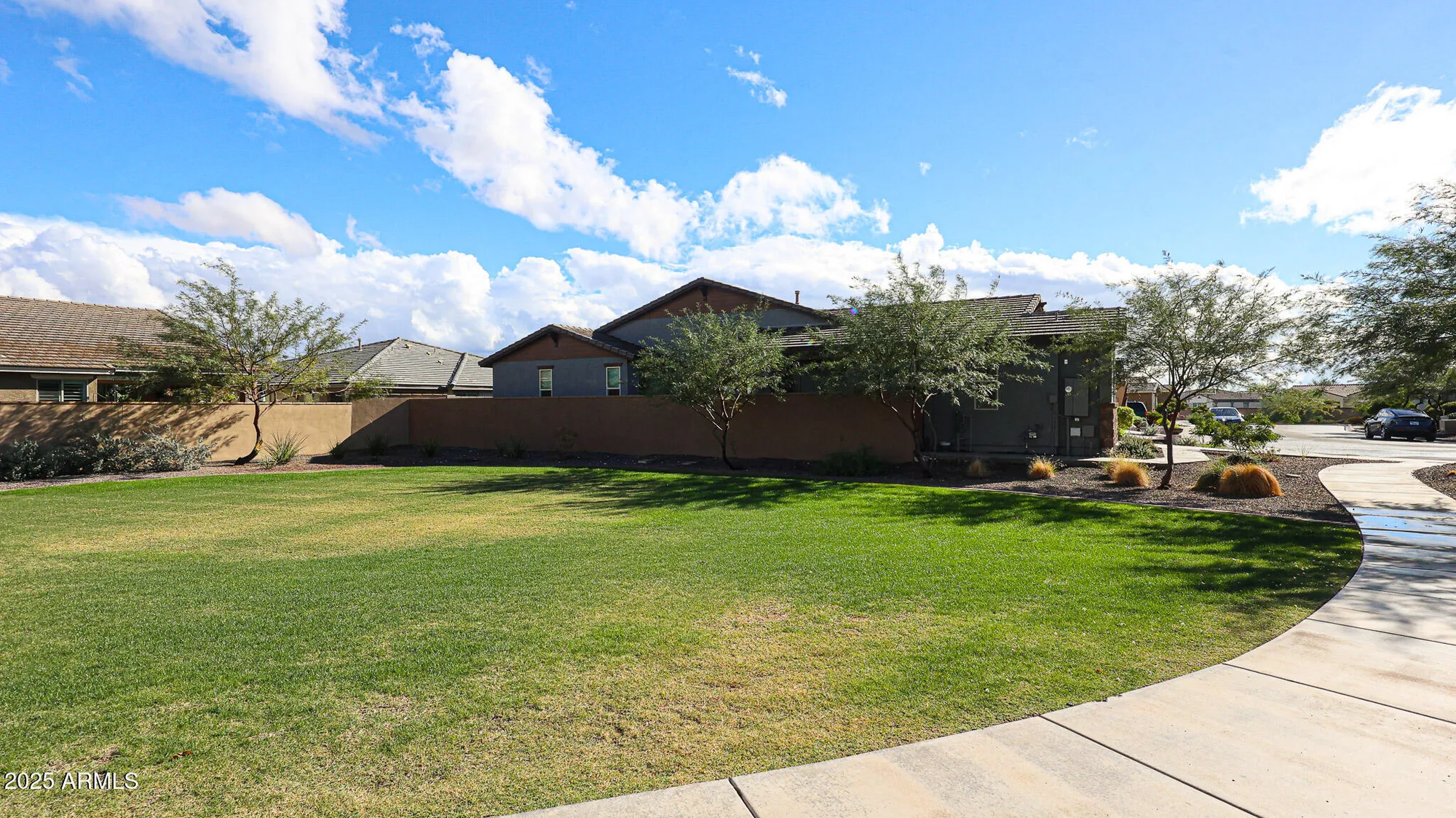 Property Slideshow image 24 of 27 | 5349 n 205th ln, Buckeye, AZ, 85396