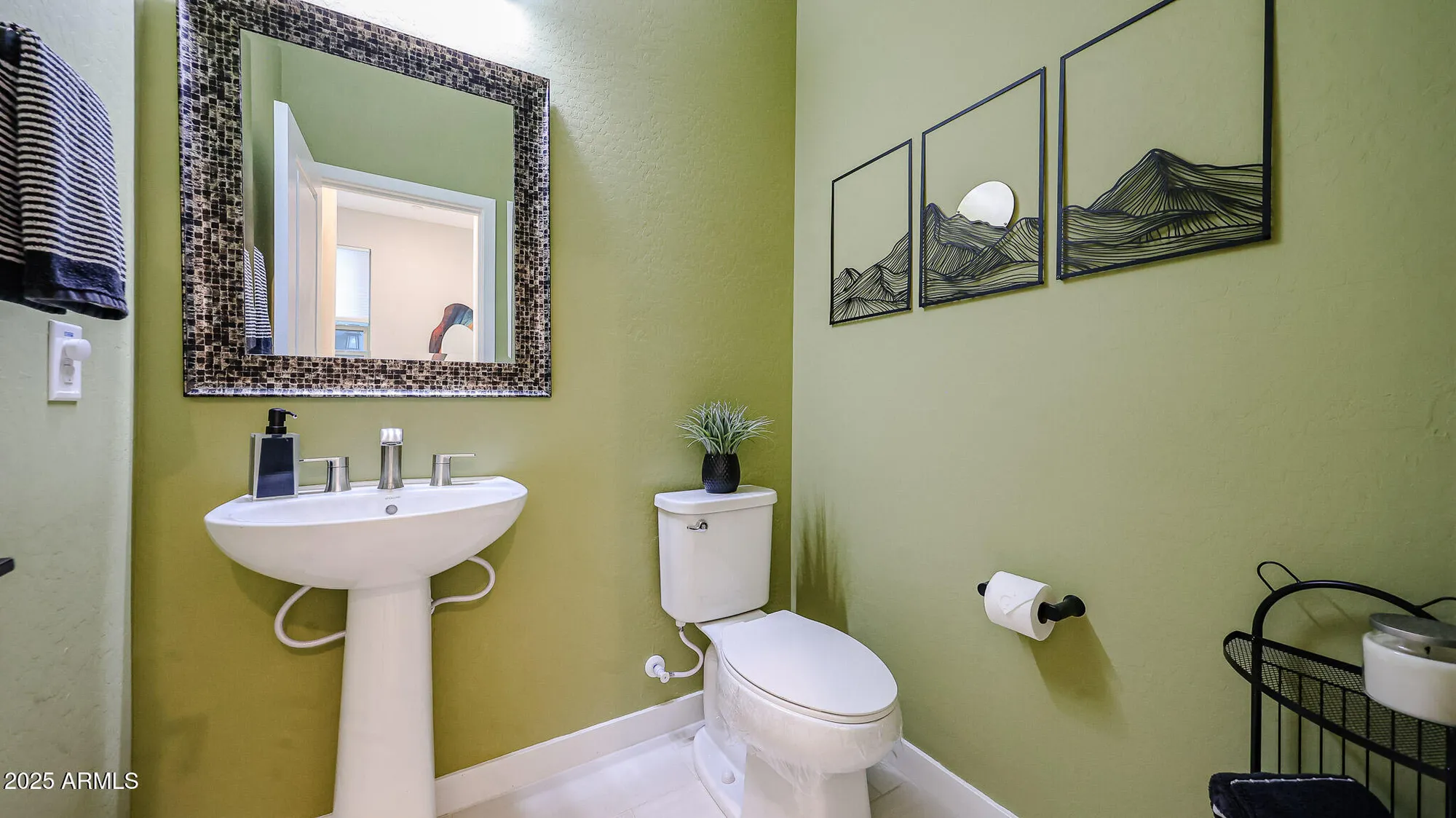 Property Slideshow image 15 of 27 | 5349 n 205th ln, Buckeye, AZ, 85396