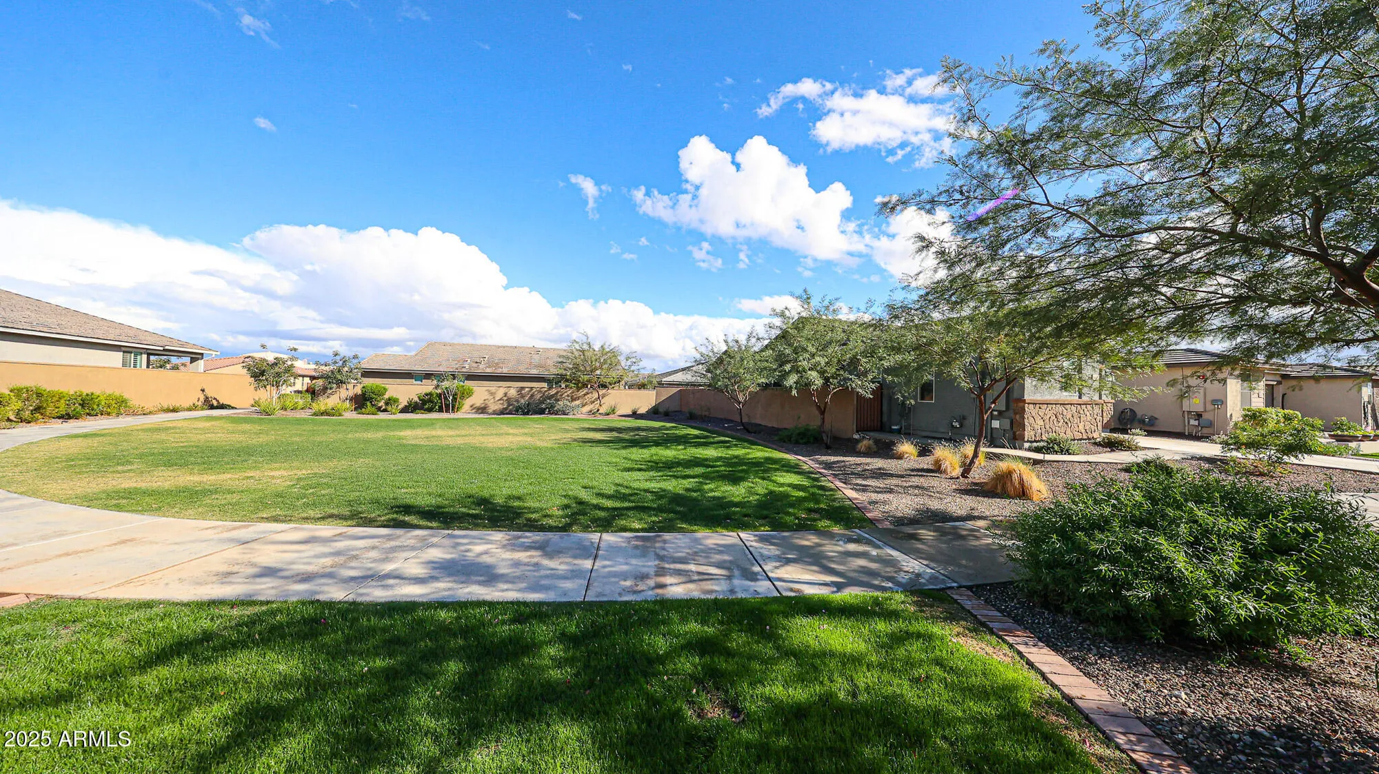 Property Slideshow image 23 of 27 | 5349 n 205th ln, Buckeye, AZ, 85396