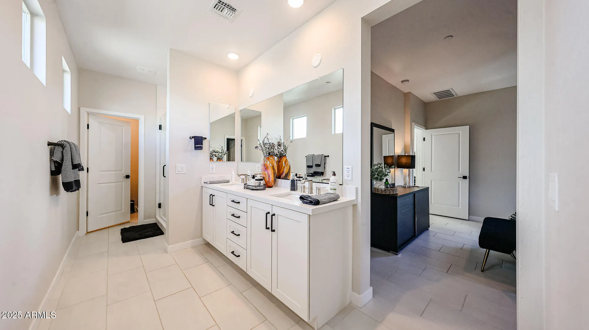 Property Slideshow image 13 of 27 | 5349 n 205th ln, Buckeye, AZ, 85396