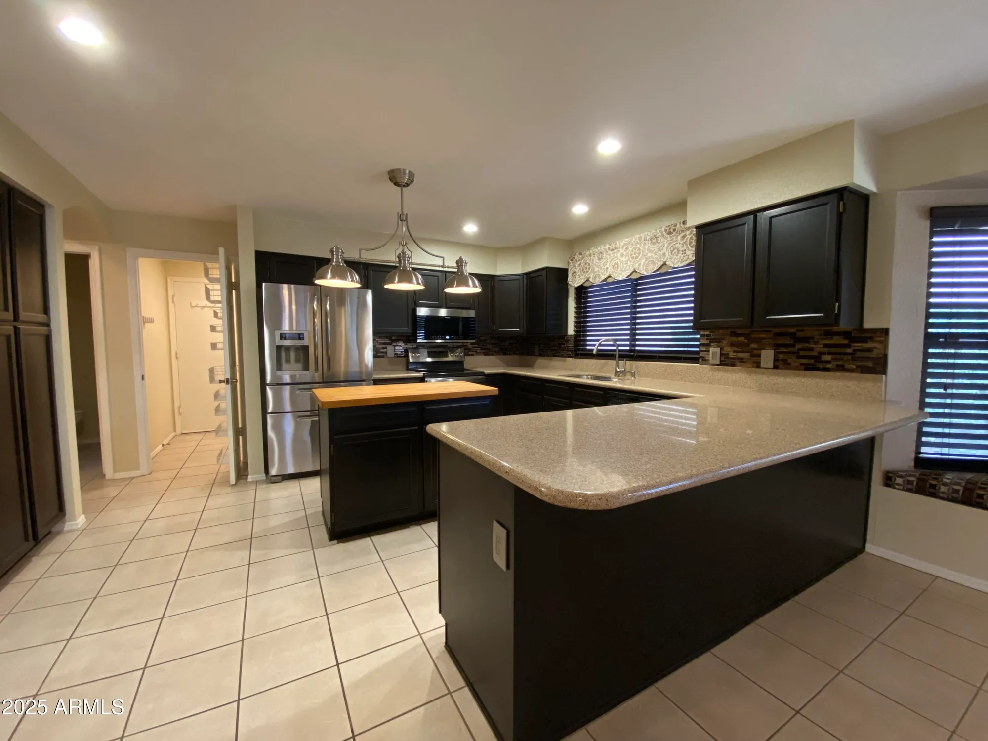 Property Slideshow image 21 of 57 | 9809 w wescott dr, Peoria, AZ, 85382
