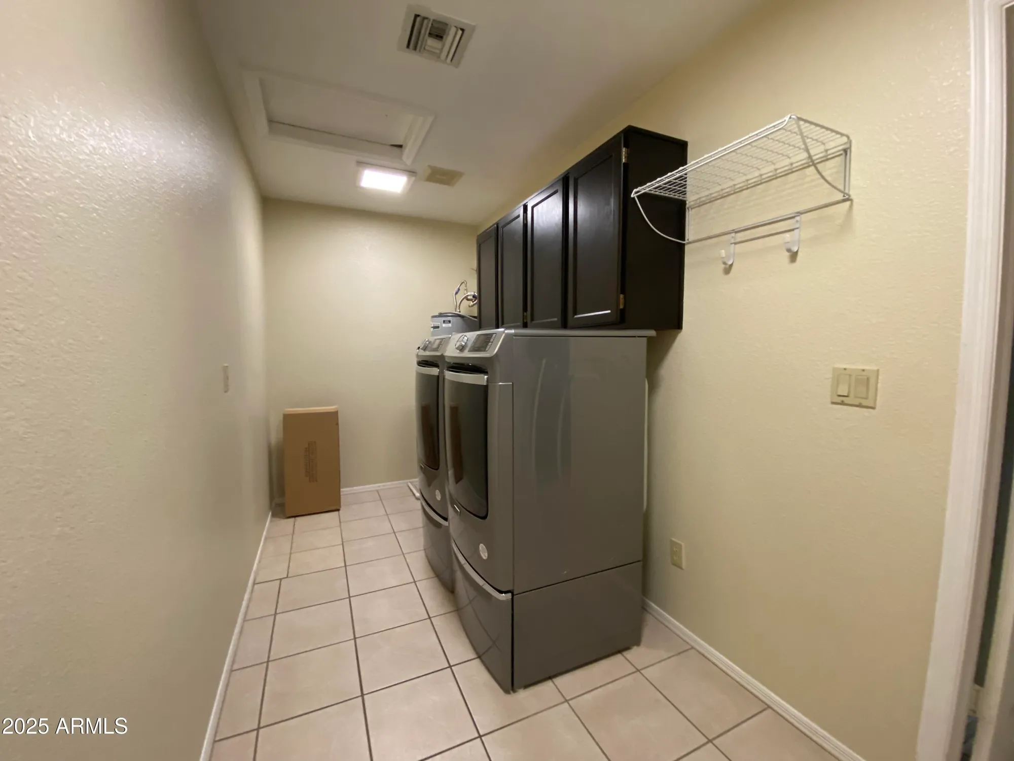 Property Slideshow image 41 of 57 | 9809 w wescott dr, Peoria, AZ, 85382