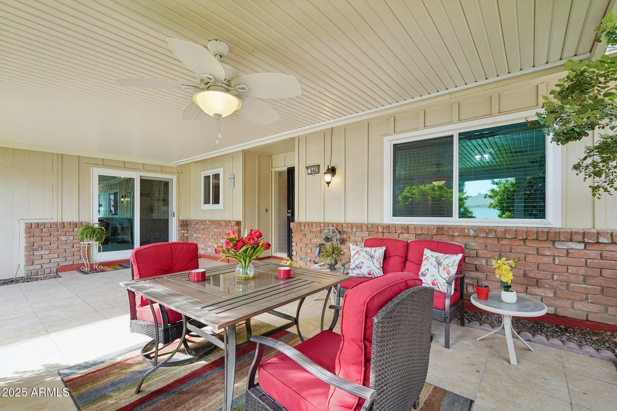 Property Slideshow image 5 of 55 | 9402 n 109th dr, Sun City, AZ, 85351