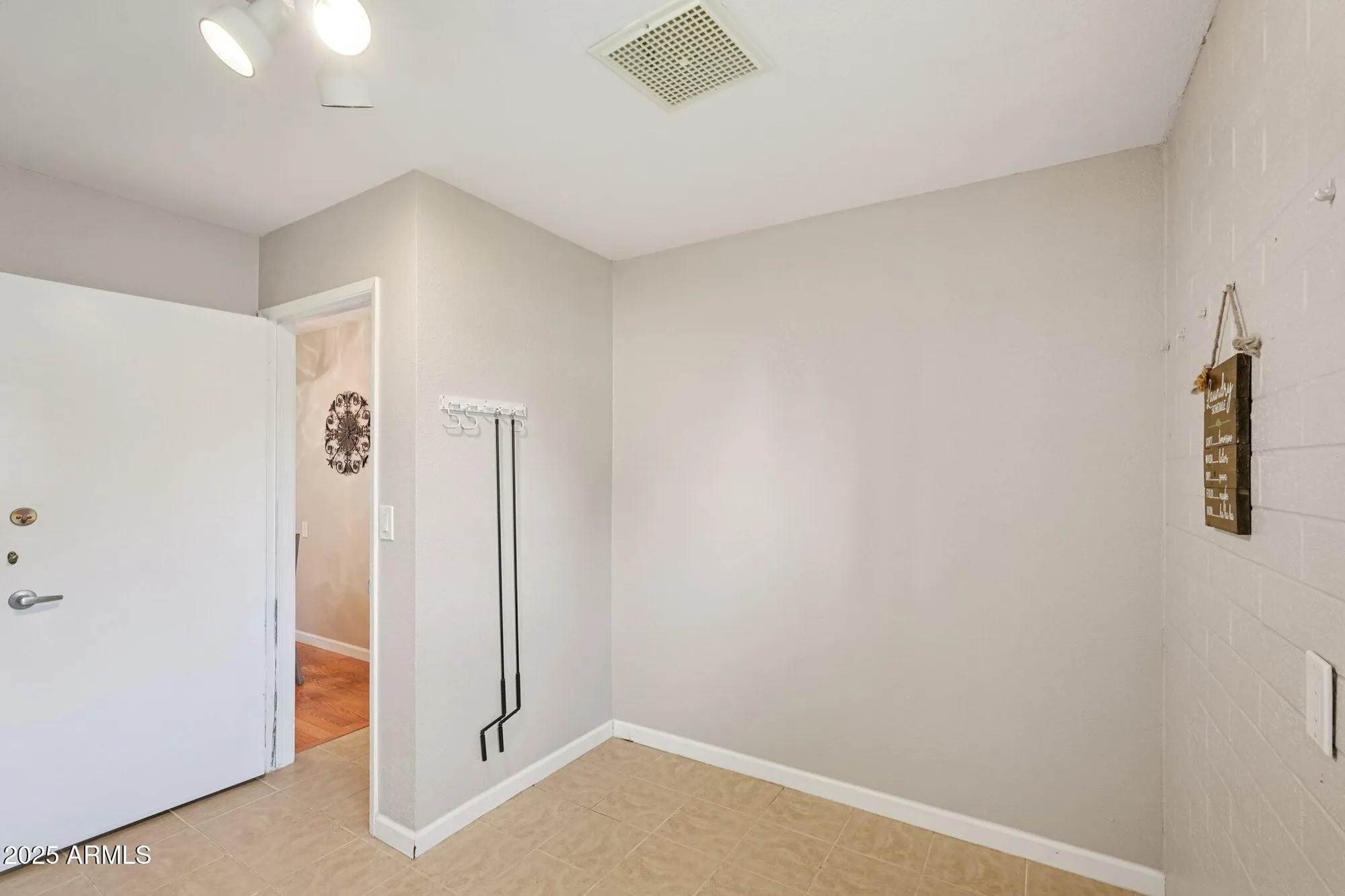 Property Slideshow image 37 of 55 | 9402 n 109th dr, Sun City, AZ, 85351