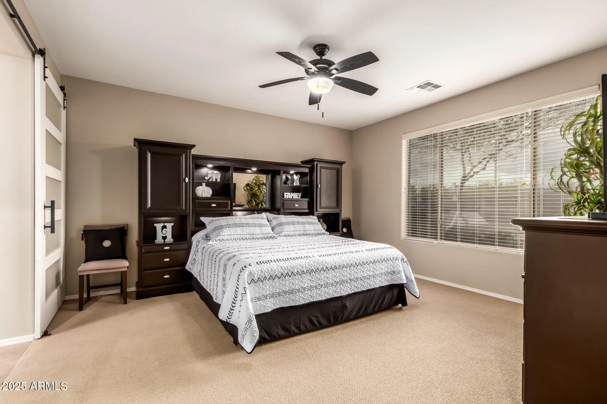 Property Slideshow image 17 of 46 | 41420 n bent creek way, Anthem, AZ, 85086