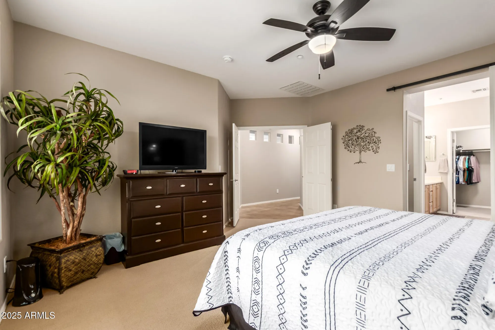 Property Slideshow image 19 of 46 | 41420 n bent creek way, Anthem, AZ, 85086