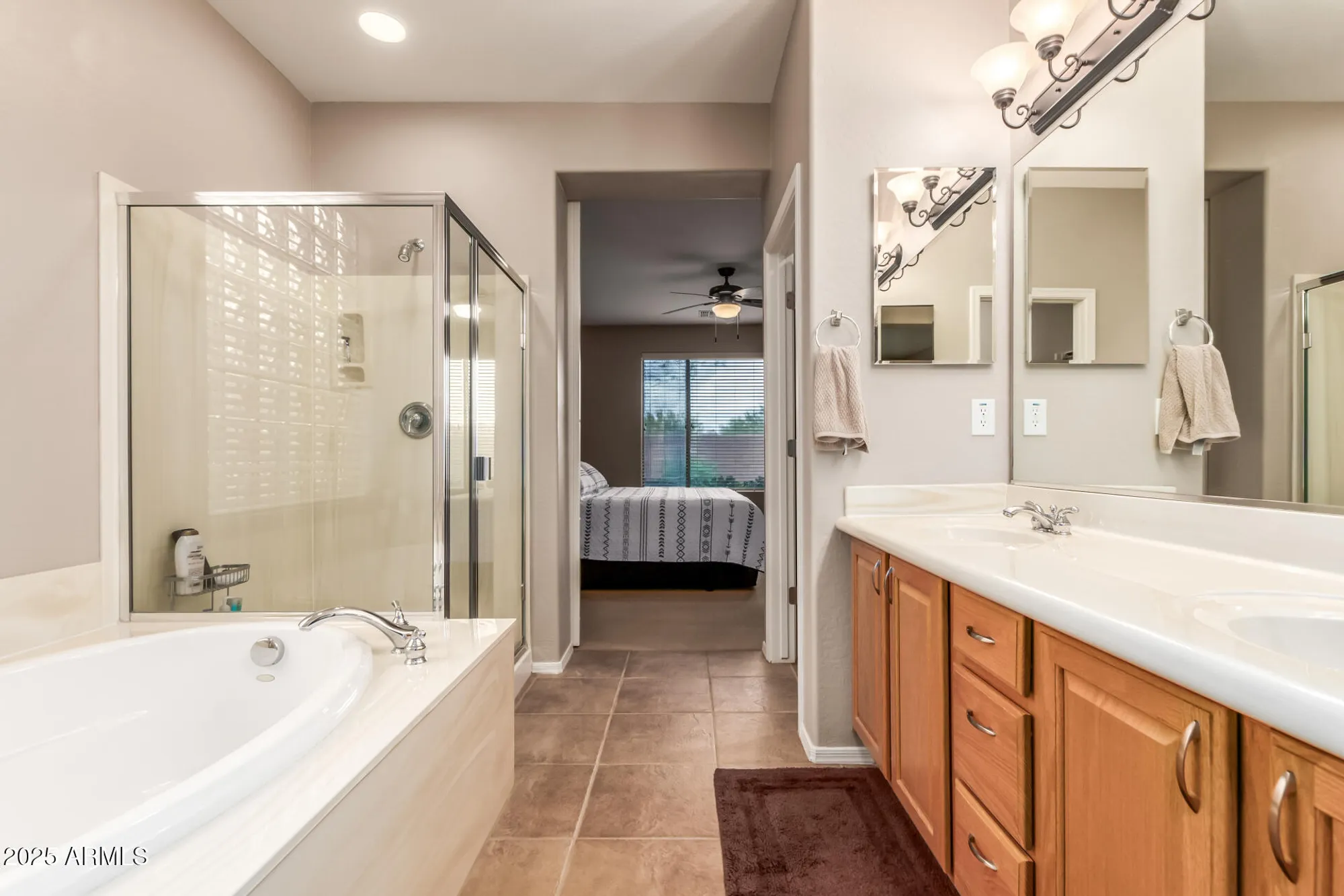 Property Slideshow image 20 of 46 | 41420 n bent creek way, Anthem, AZ, 85086