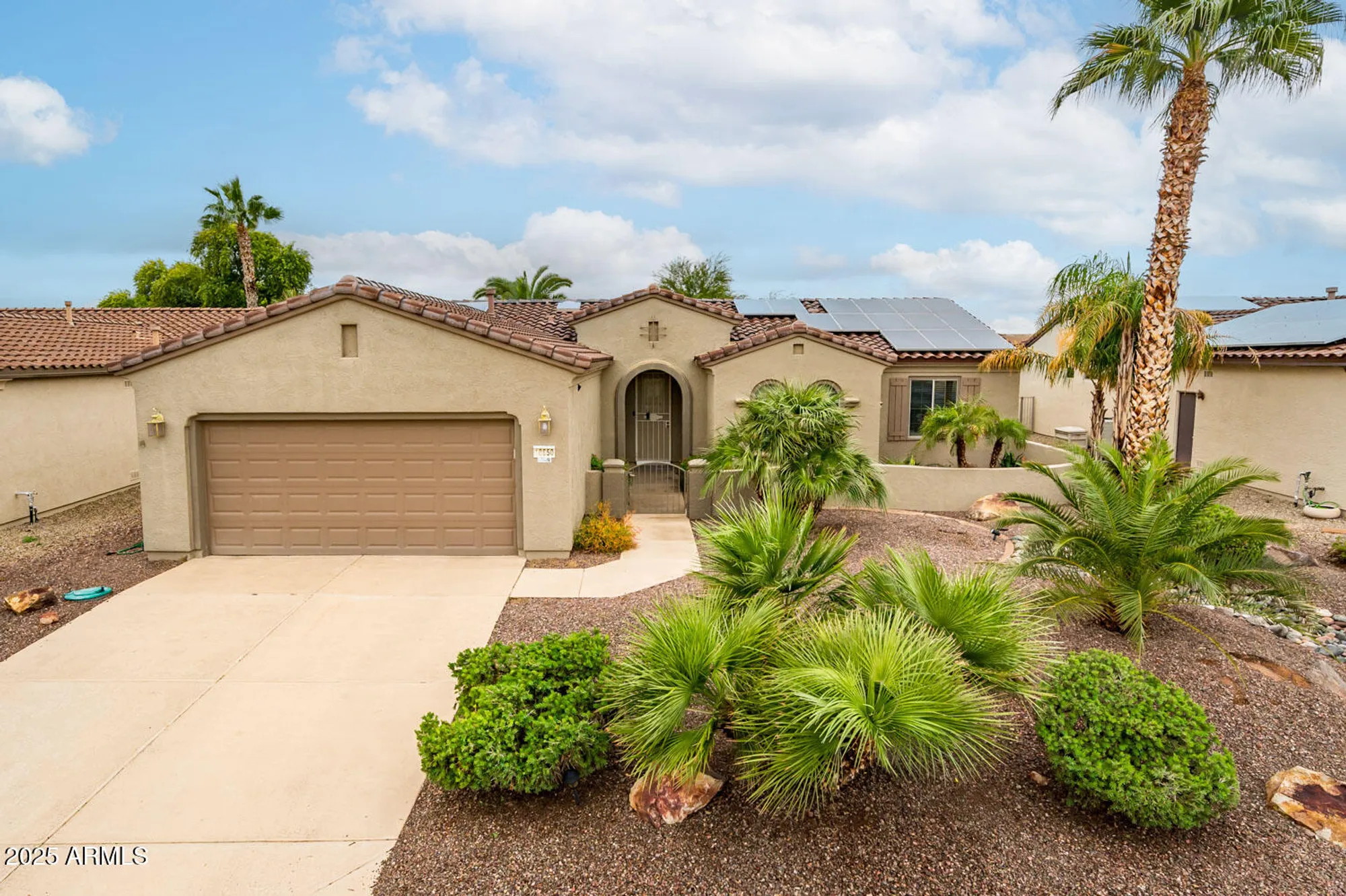 Property Slideshow image 1 of 35 | 18650 n cactus flower way, Surprise, AZ, 85387