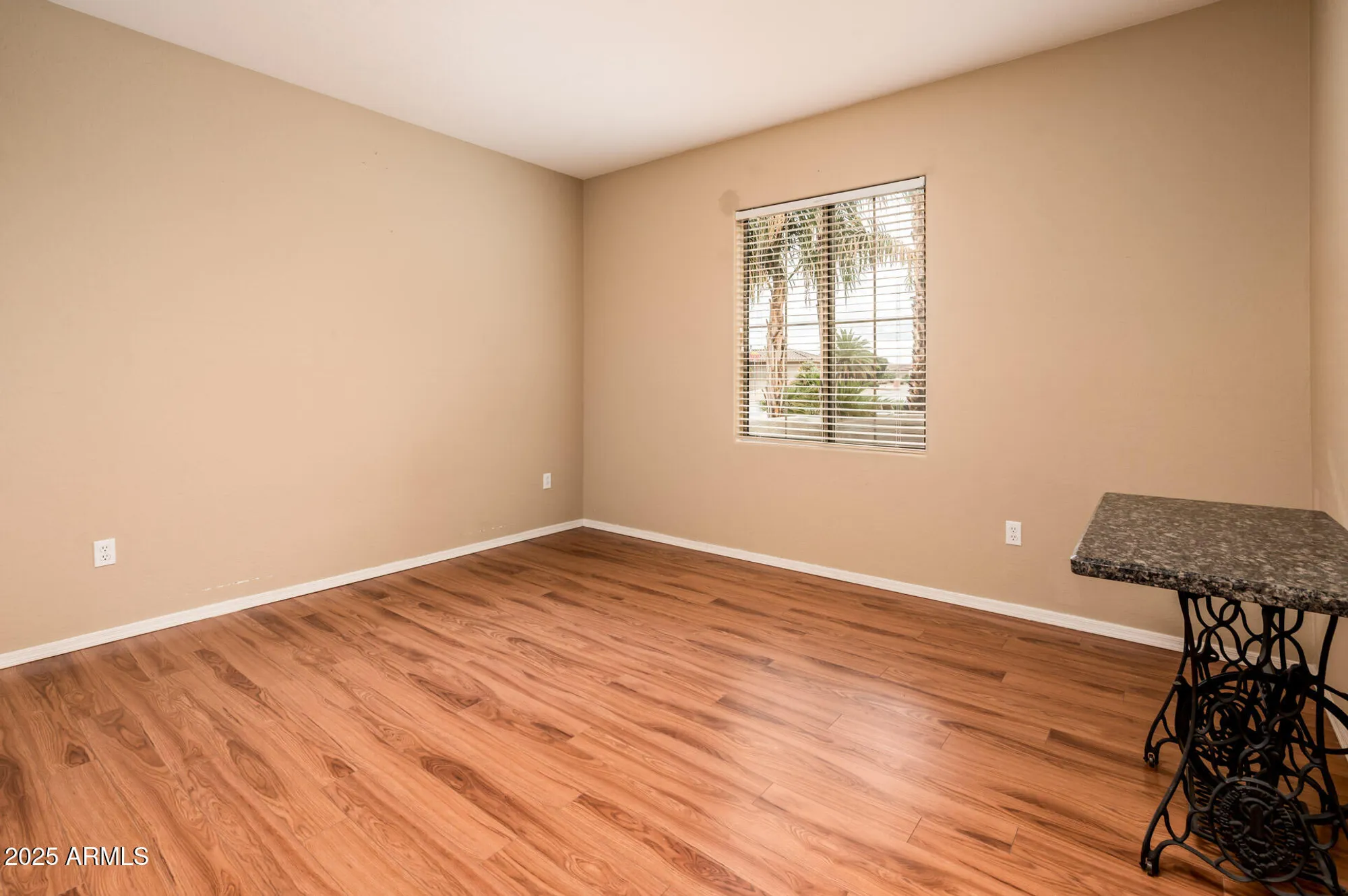 Property Slideshow image 24 of 35 | 18650 n cactus flower way, Surprise, AZ, 85387