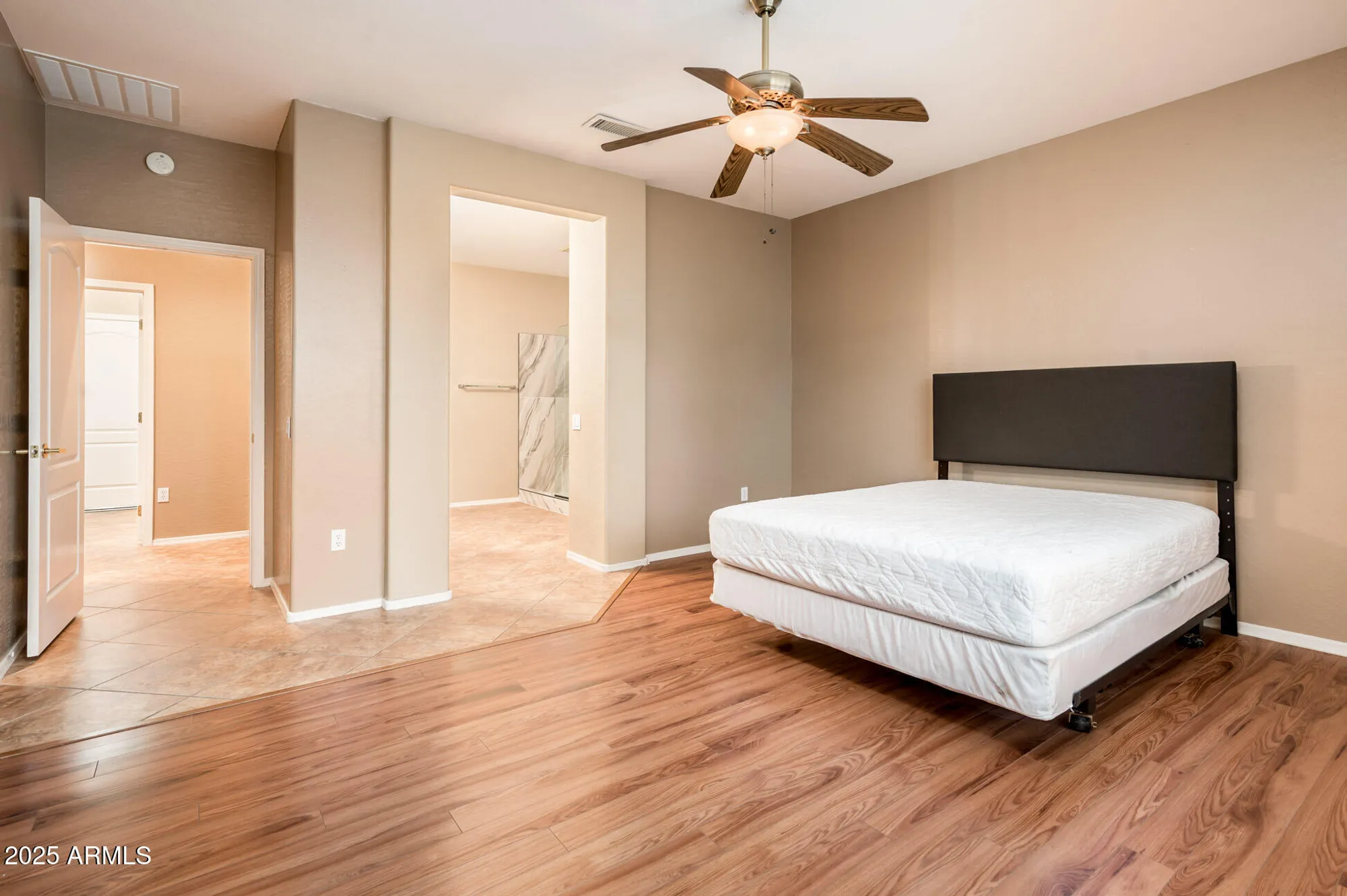 Property Slideshow image 17 of 35 | 18650 n cactus flower way, Surprise, AZ, 85387