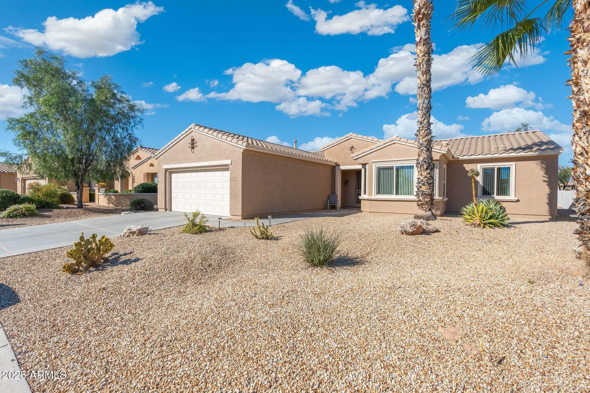 Property Slideshow image 2 of 38 | 19620 n majestic vista ct, Surprise, AZ, 85387