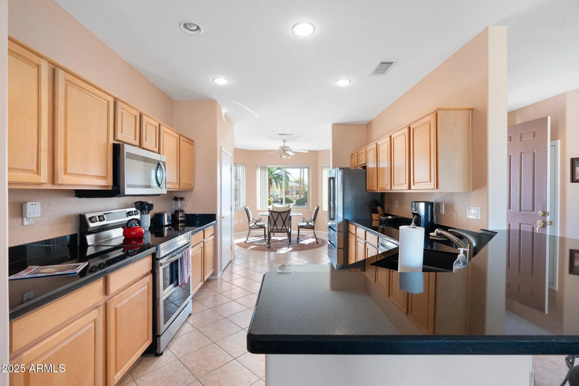 Property Slideshow image 15 of 38 | 19620 n majestic vista ct, Surprise, AZ, 85387