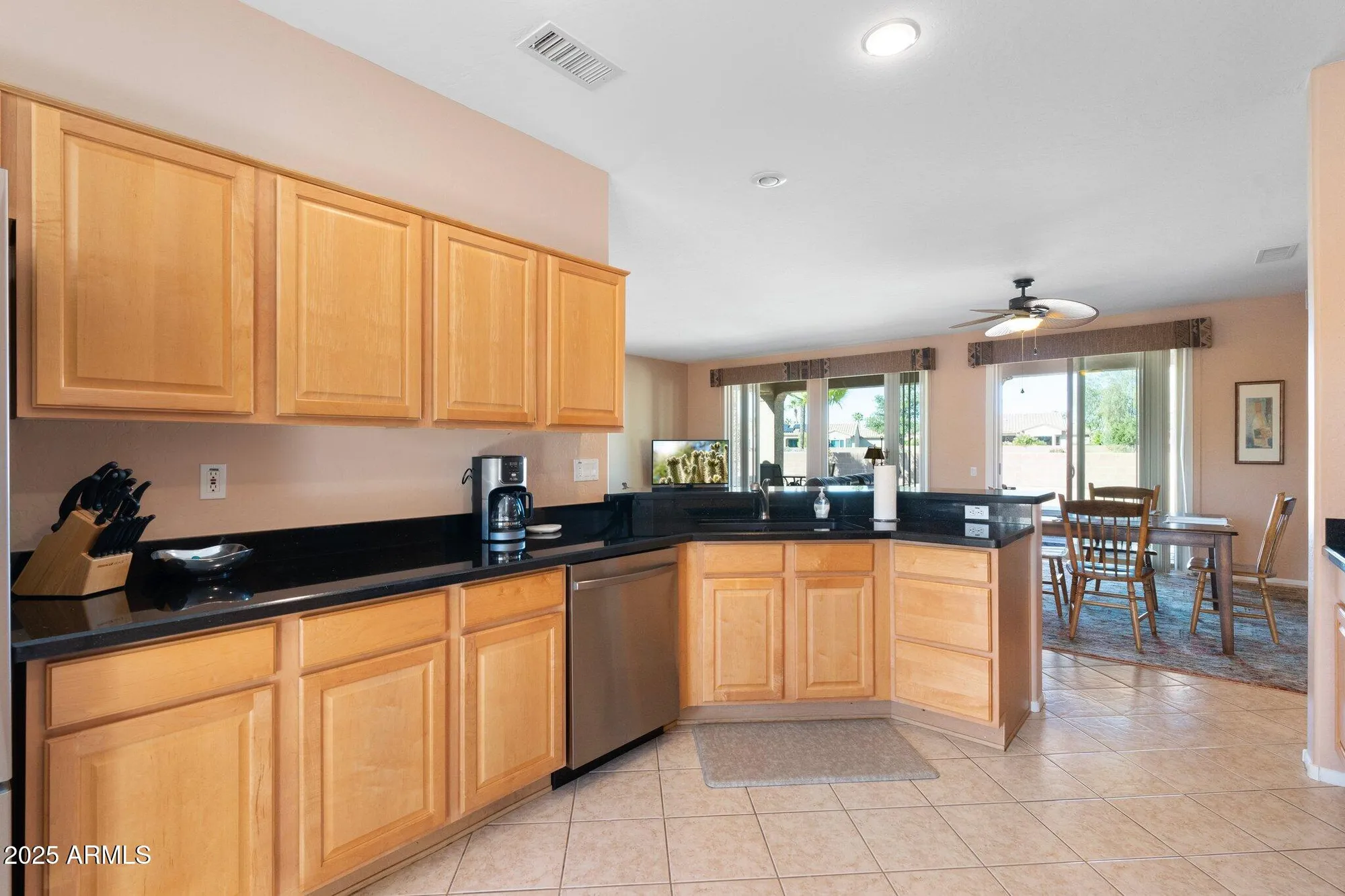 Property Slideshow image 16 of 38 | 19620 n majestic vista ct, Surprise, AZ, 85387
