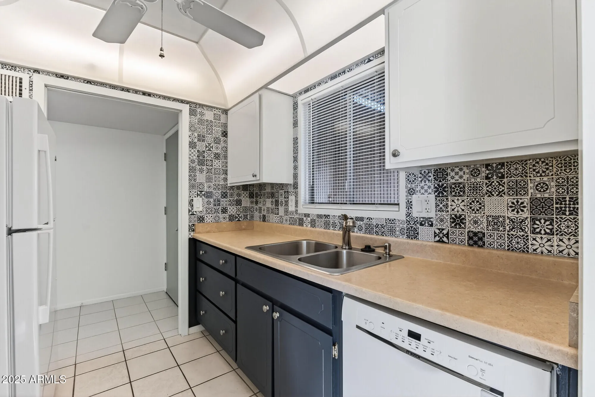 Property Slideshow image 9 of 39 | 13721 n 98th ave c, Sun City, AZ, 85351