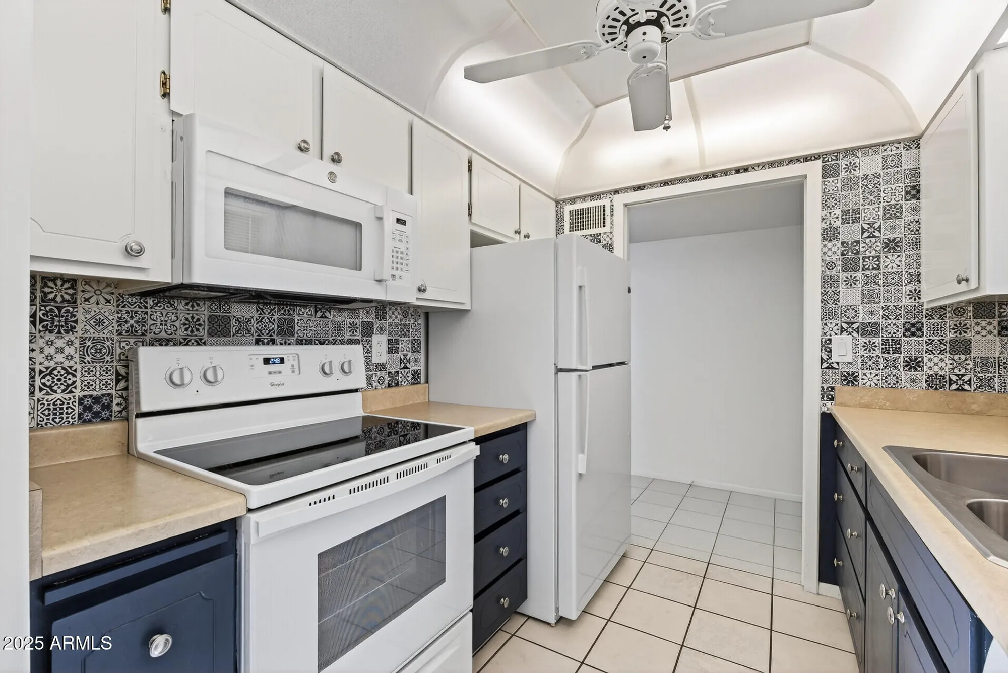 Property Slideshow image 10 of 39 | 13721 n 98th ave c, Sun City, AZ, 85351