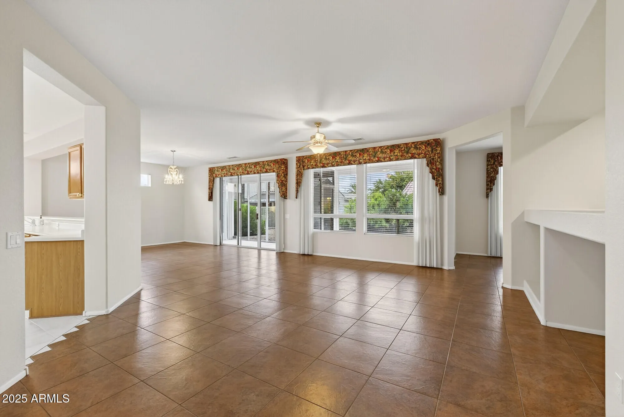 Property Slideshow image 10 of 67 | 14645 w via manana, Sun City West, AZ, 85375