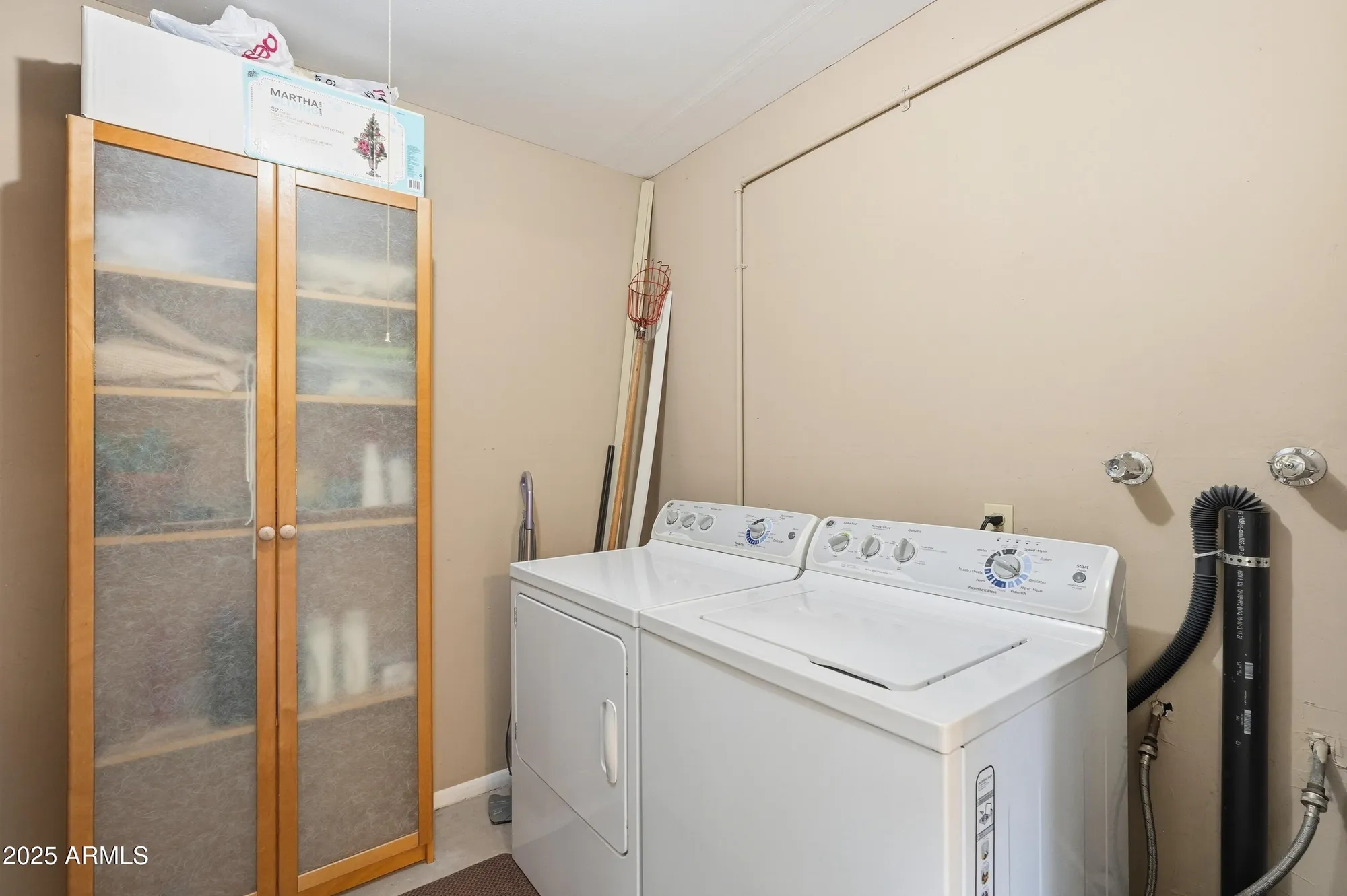 Property Slideshow image 23 of 29 | 9219 n 107th dr, Sun City, AZ, 85351