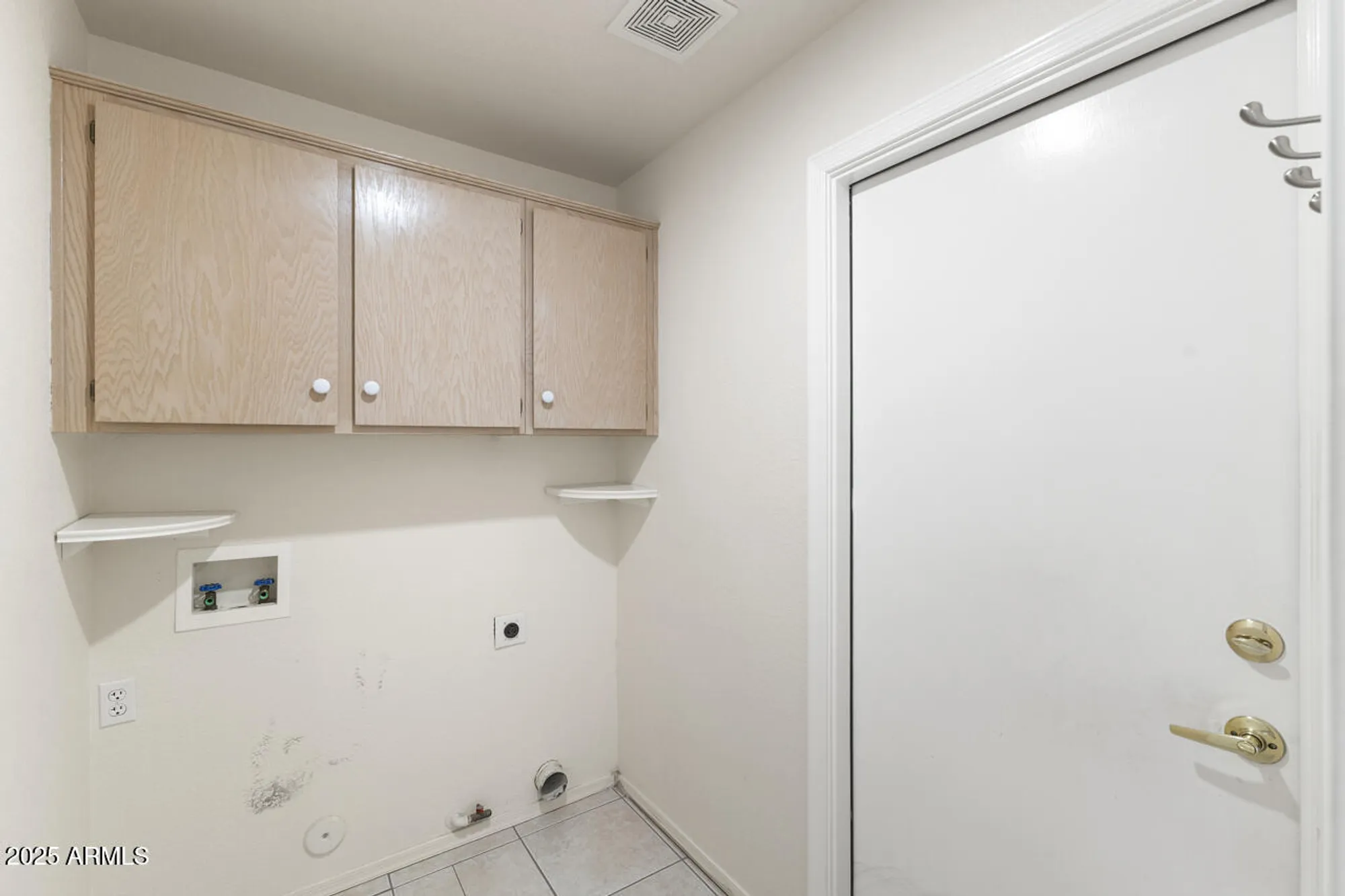 Property Slideshow image 30 of 38 | 15049 w verde ln, Goodyear, AZ, 85395